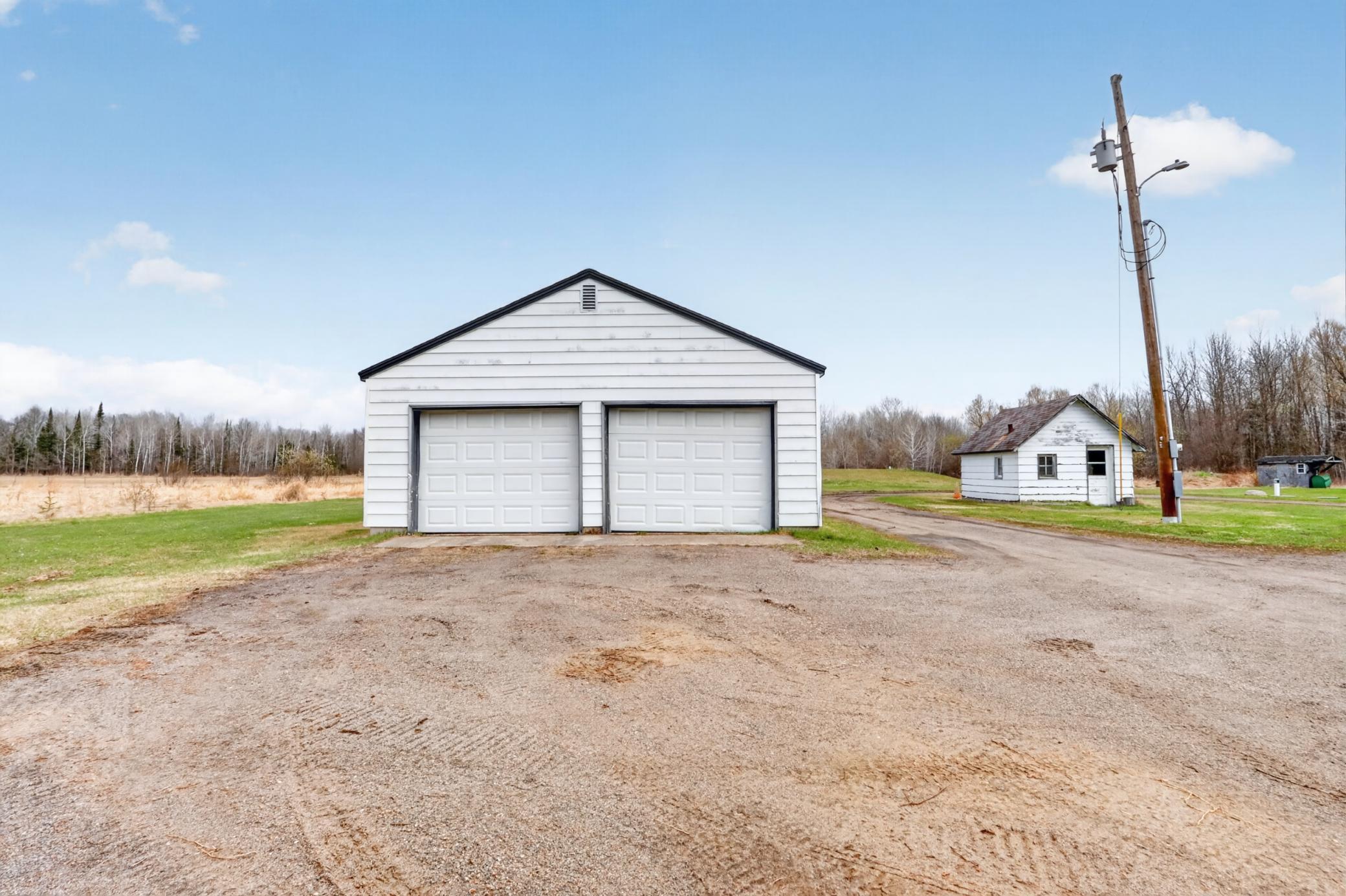 1946 single family home for sale at 43542 County Road 19 in Deer River, MN — 3 bed, 1 bath (photo 35 of 53)