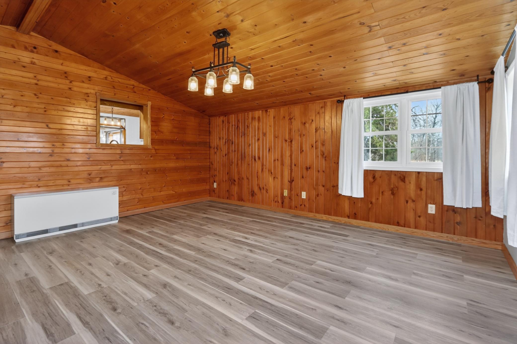 1946 single family home for sale at 43542 County Road 19 in Deer River, MN — 3 bed, 1 bath (photo 7 of 53)