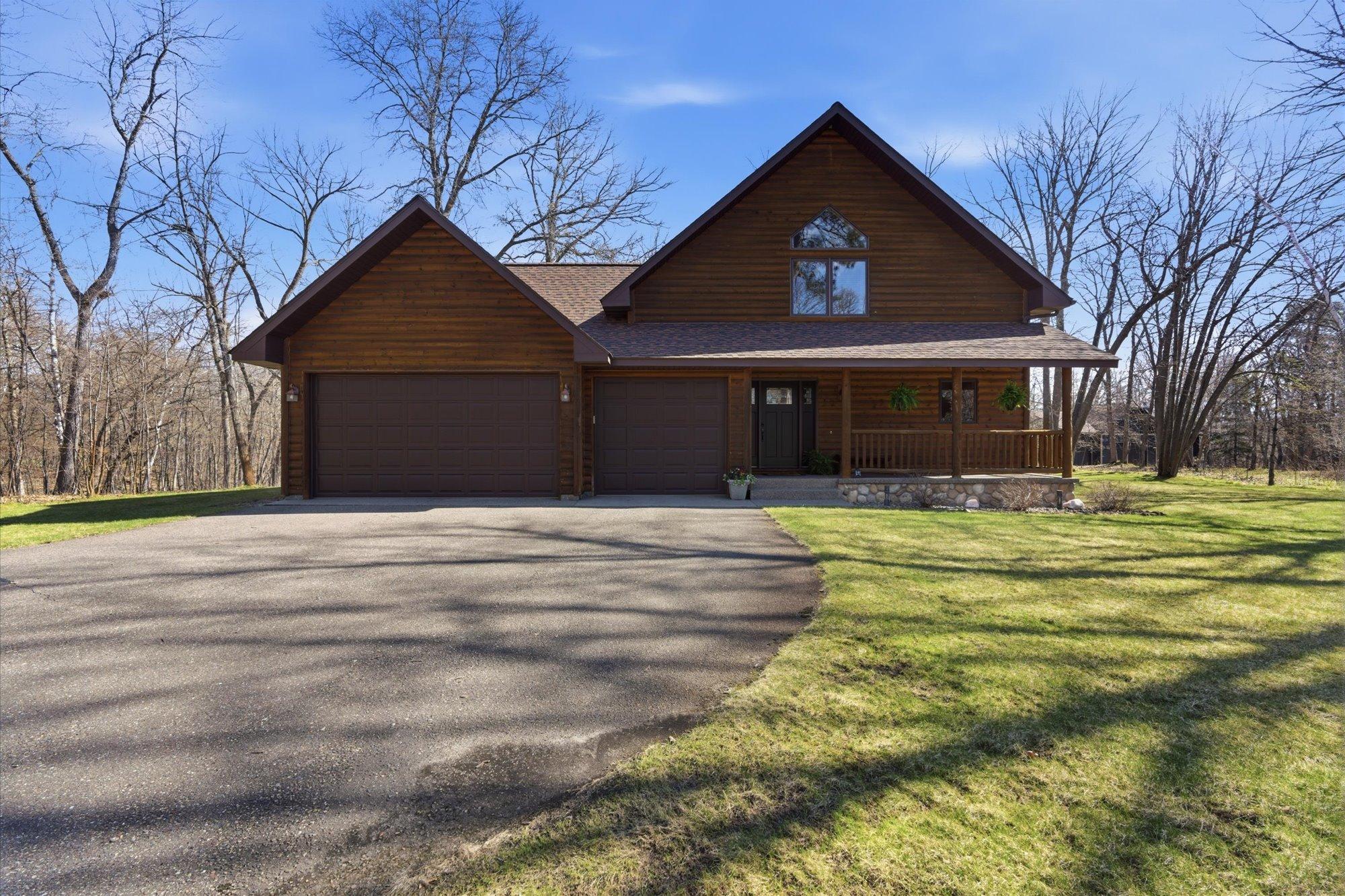 2001 single family home for sale at 9540 Lake Douglas Way in Breezy Point, MN — 4 bed, 3 bath (photo 2 of 44)