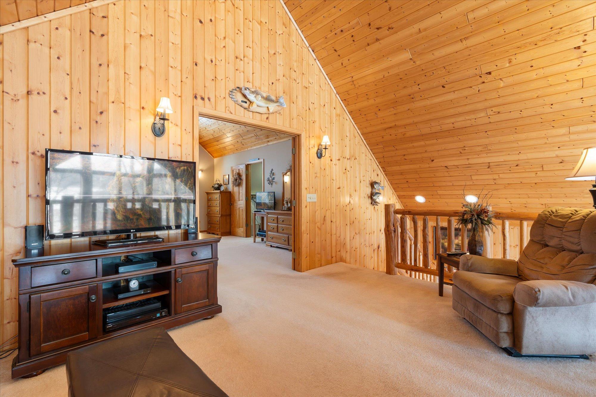 2001 single family home for sale at 9540 Lake Douglas Way in Breezy Point, MN — 4 bed, 3 bath (photo 22 of 44)