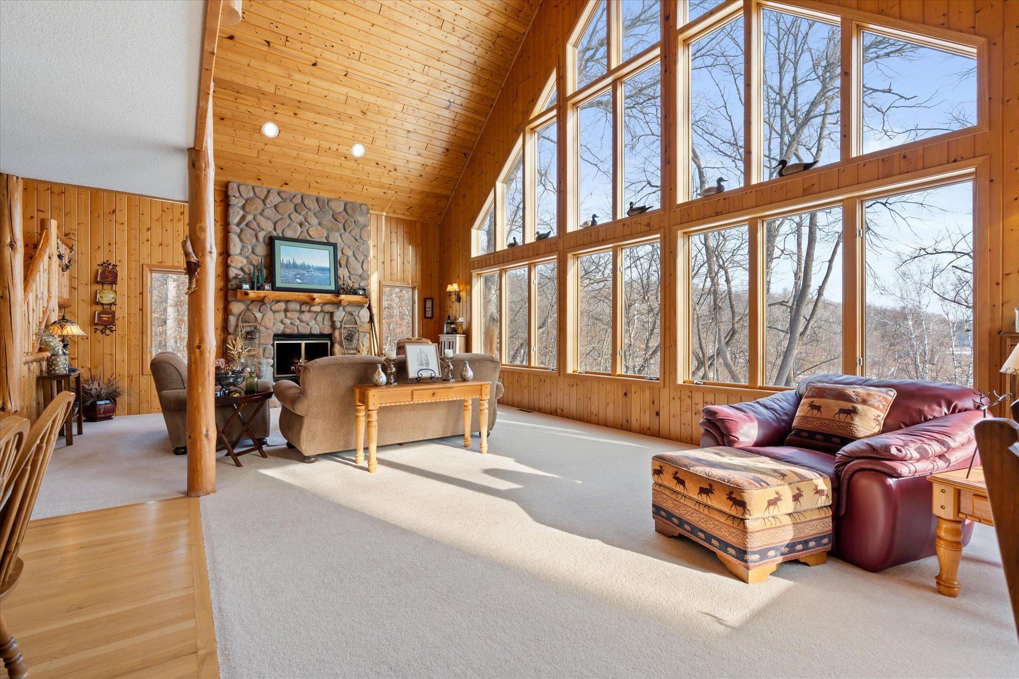 2001 single family home for sale at 9540 Lake Douglas Way in Breezy Point, MN — 4 bed, 3 bath (photo 9 of 44)
