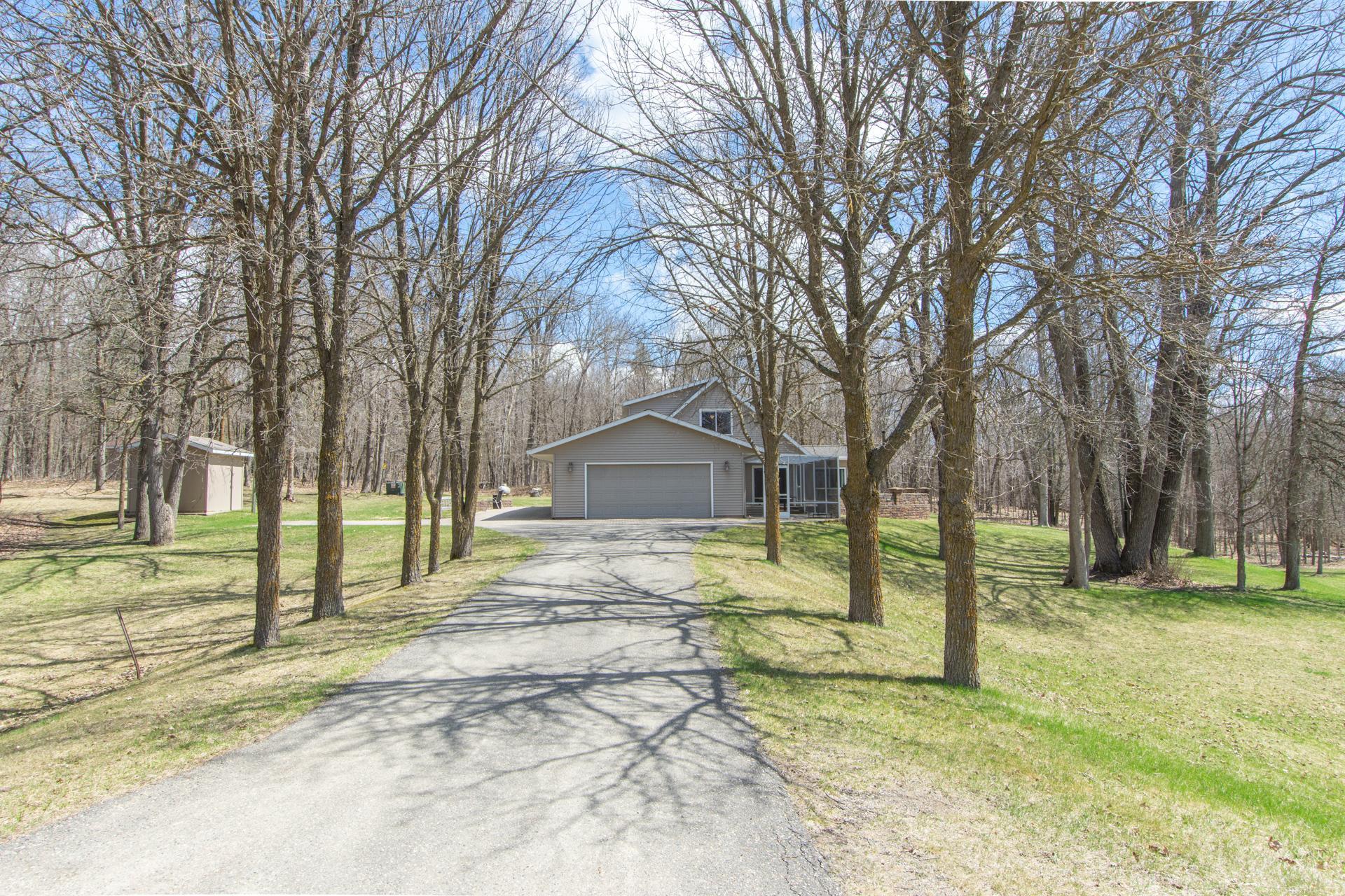 1981 single family home for sale at 20010 Reed Court NW in Bemidji, MN — 2 bed, 2 bath (photo 17 of 81)