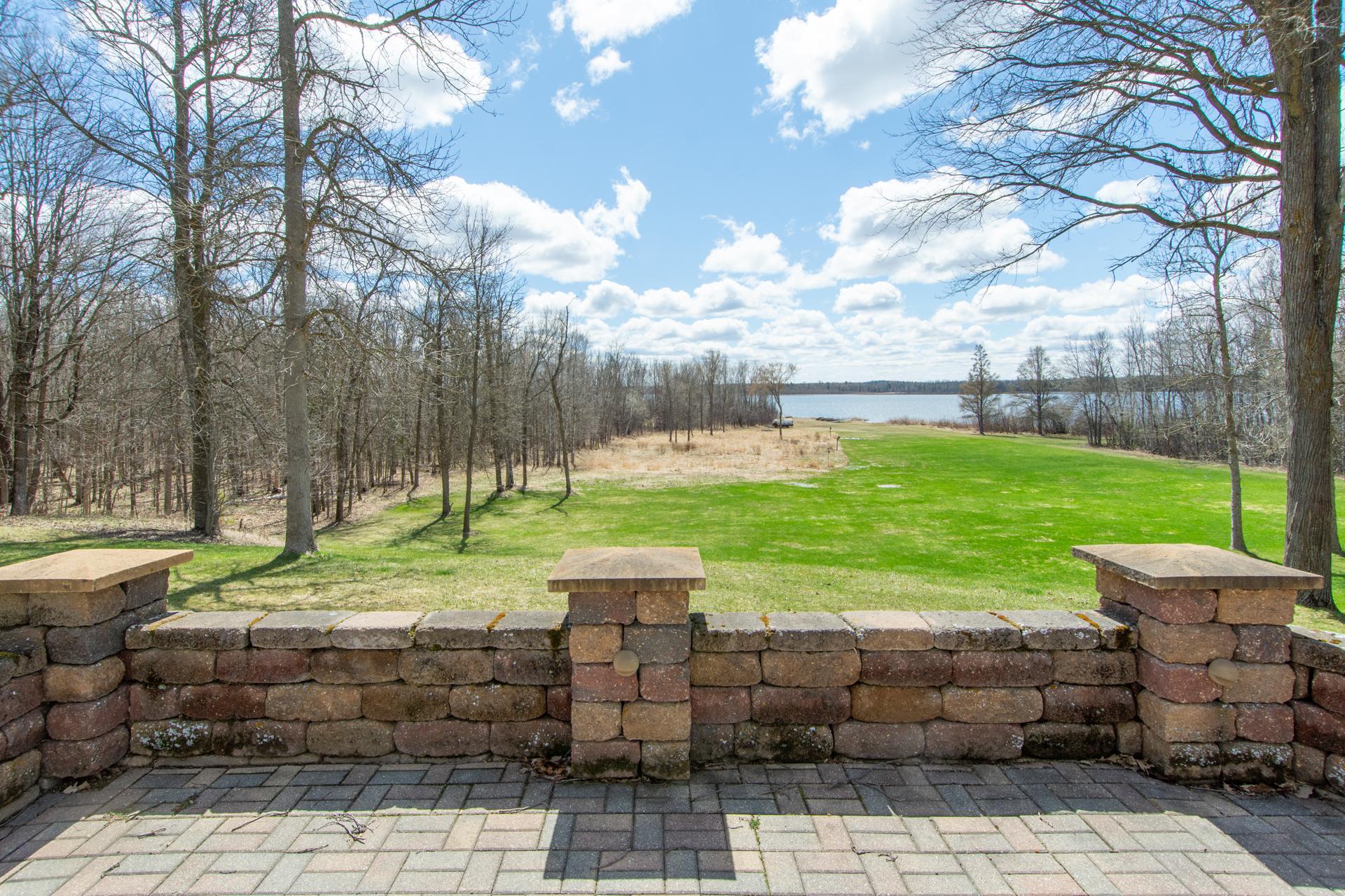 1981 single family home for sale at 20010 Reed Court NW in Bemidji, MN — 2 bed, 2 bath (photo 24 of 81)