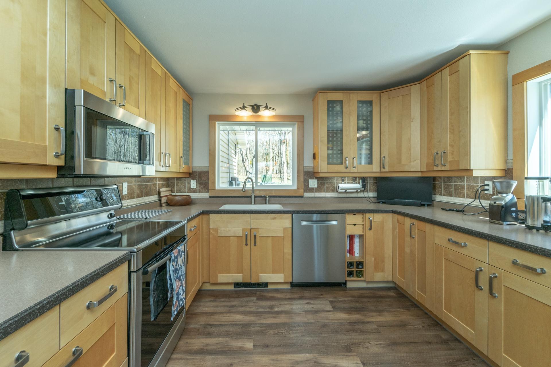 1981 single family home for sale at 20010 Reed Court NW in Bemidji, MN — 2 bed, 2 bath (photo 34 of 81)