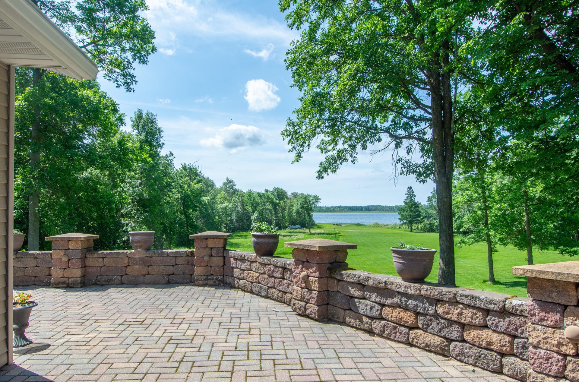 1981 single family home for sale at 20010 Reed Court NW in Bemidji, MN — 2 bed, 2 bath (photo 8 of 88)