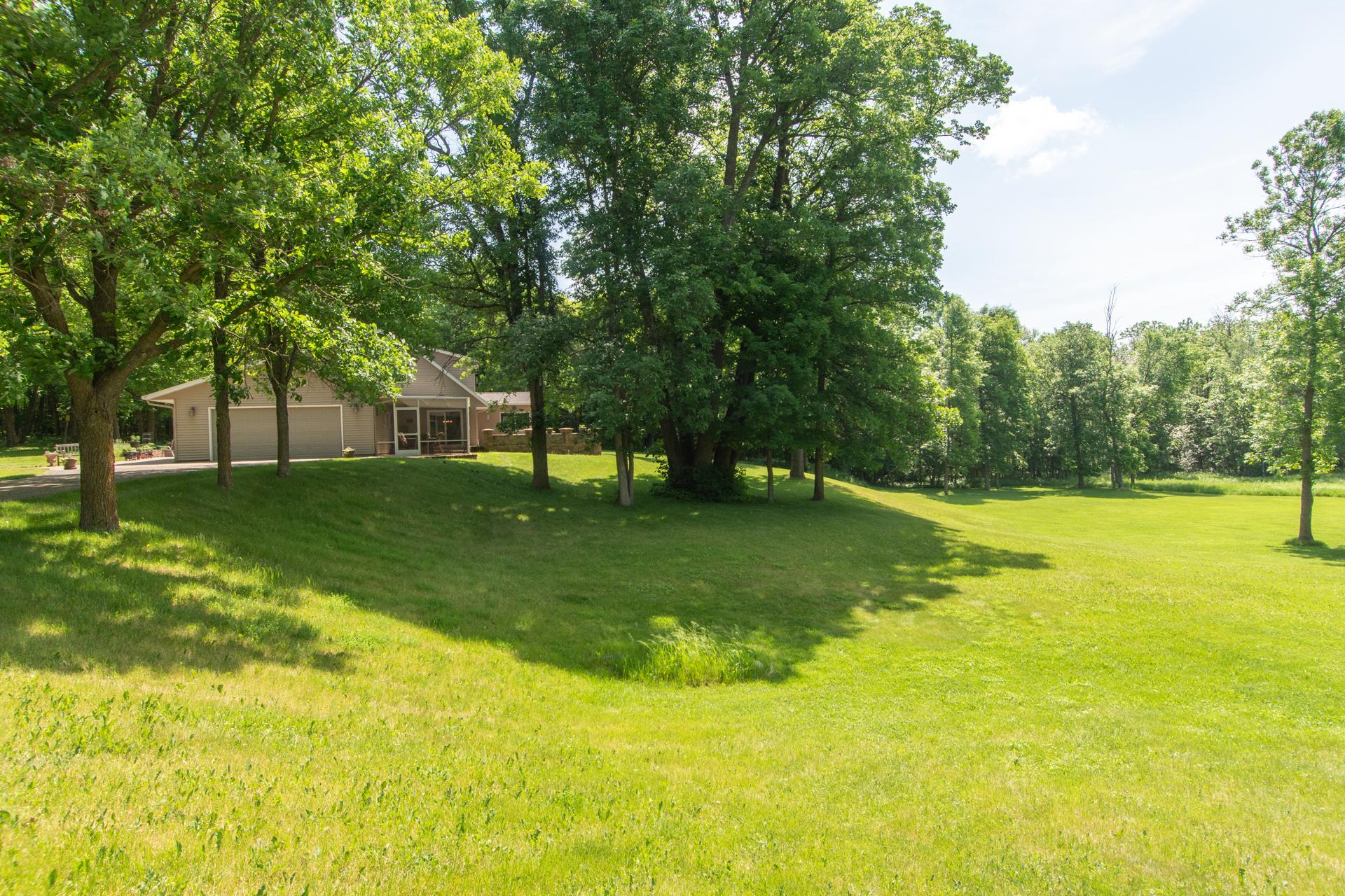 1981 single family home for sale at 20010 Reed Court NW in Bemidji, MN — 2 bed, 2 bath (photo 79 of 88)