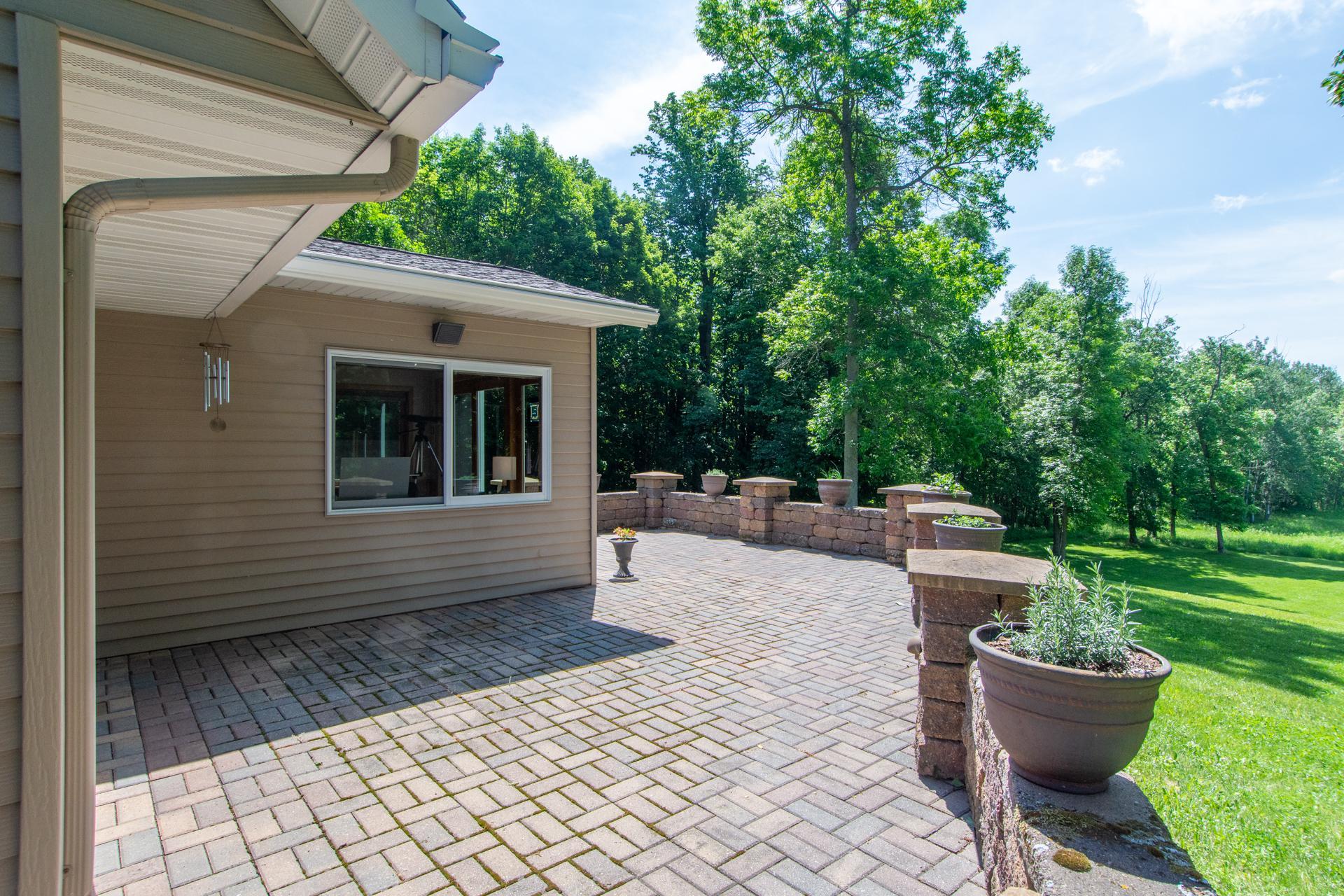 1981 single family home for sale at 20010 Reed Court NW in Bemidji, MN — 2 bed, 2 bath (photo 9 of 88)