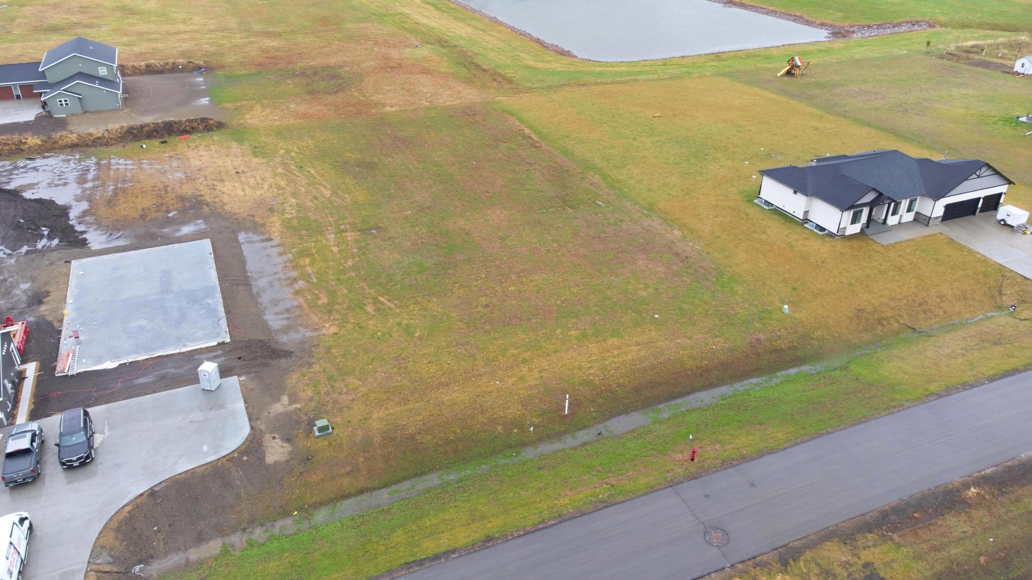 207 69th Avenue NW, Moorhead MN 56560 - Photo 4 of 8