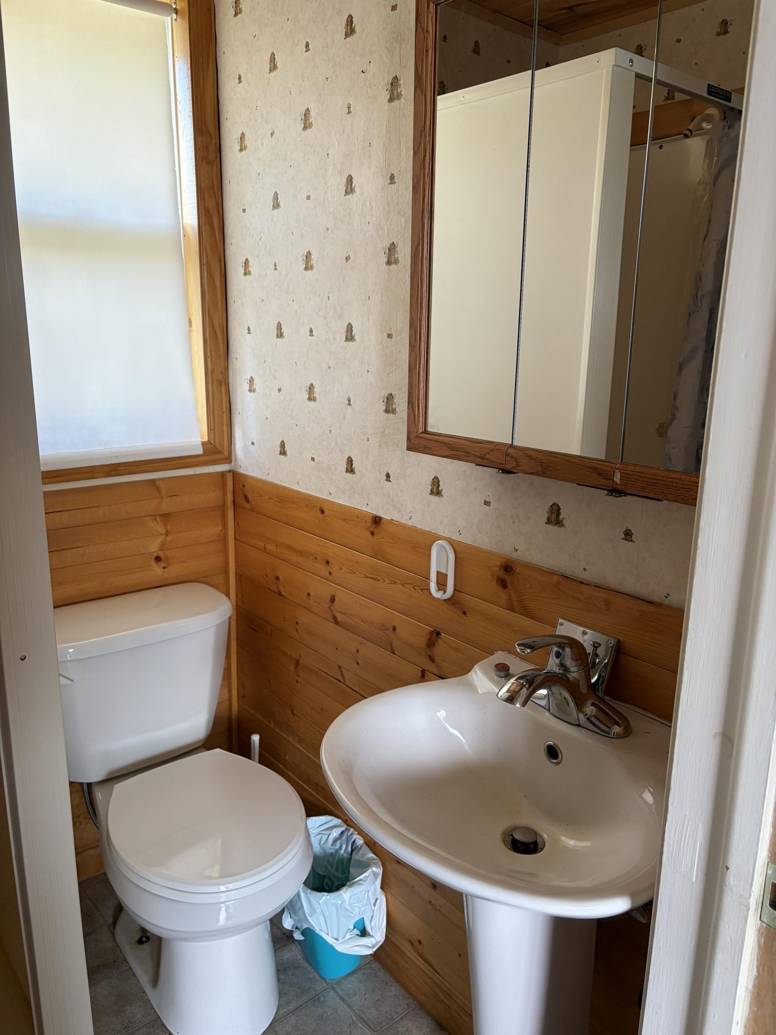 1950 single family home for sale at 36282 #27 Rush Lake Loop in Ottertail, MN — 2 bed, 1 bath (photo 6 of 15)