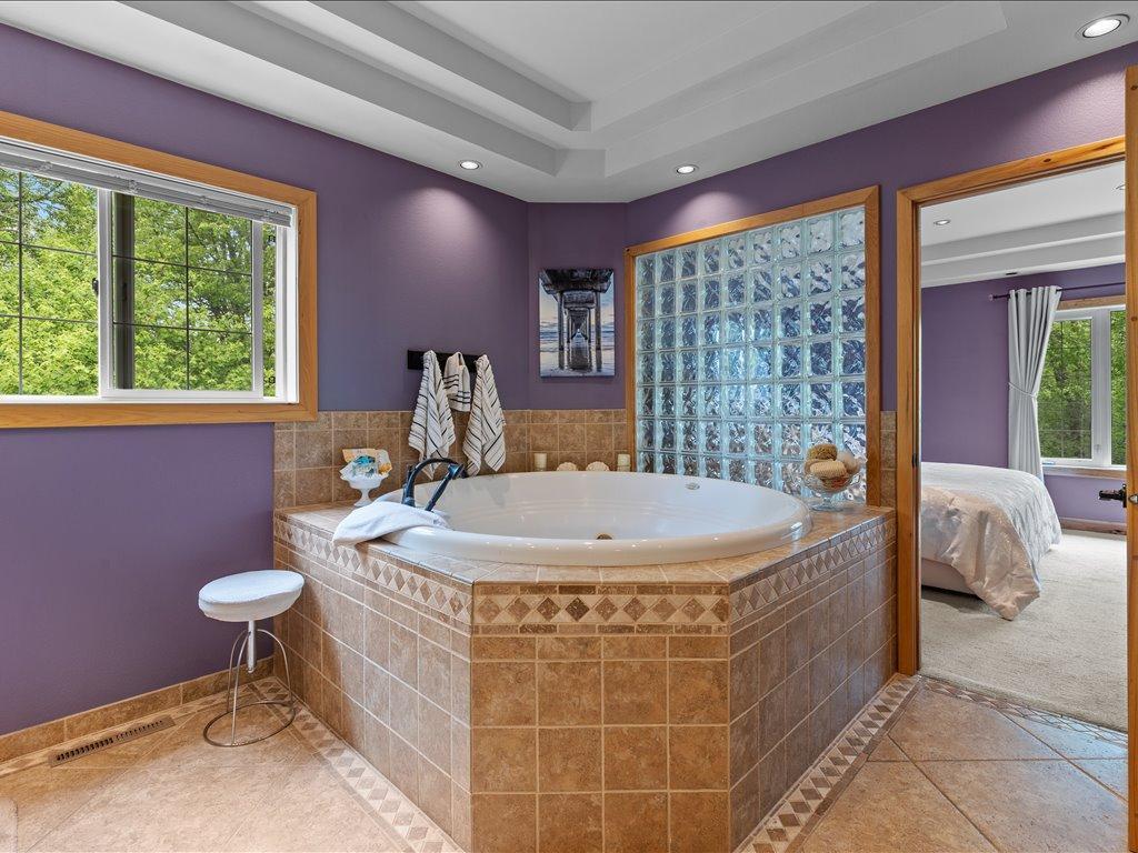 2005 single family home for sale at 7414 Burr Lane in Brainerd, MN — 4 bed, 3 bath (photo 15 of 50)