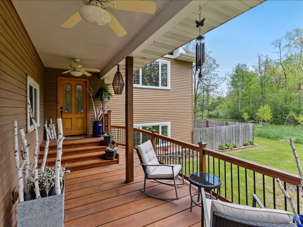 2005 single family home for sale at 7414 Burr Lane in Brainerd, MN — 4 bed, 3 bath (photo 4 of 50)