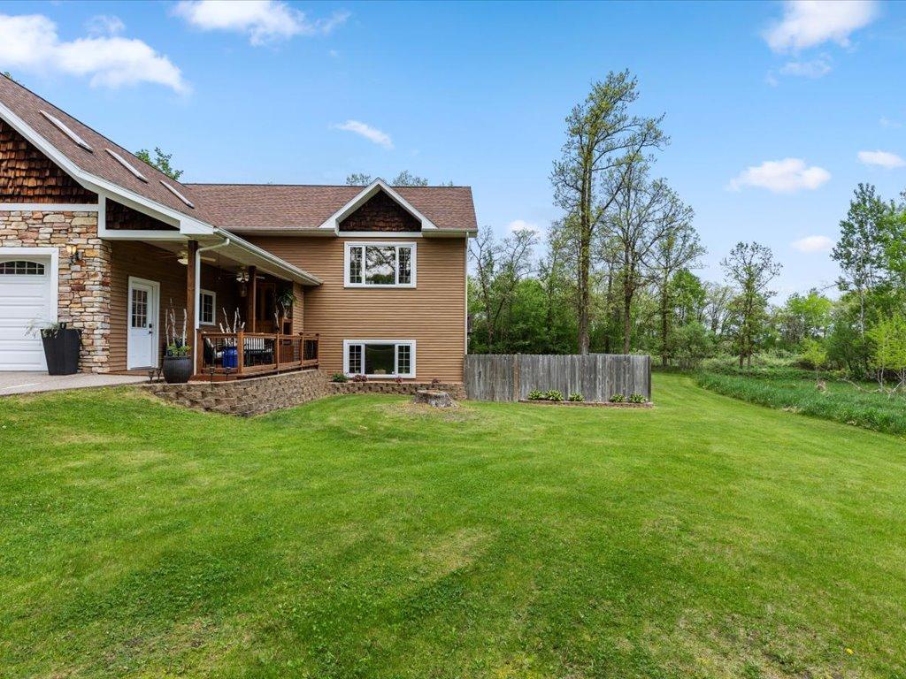 2005 single family home for sale at 7414 Burr Lane in Brainerd, MN — 4 bed, 3 bath (photo 35 of 50)