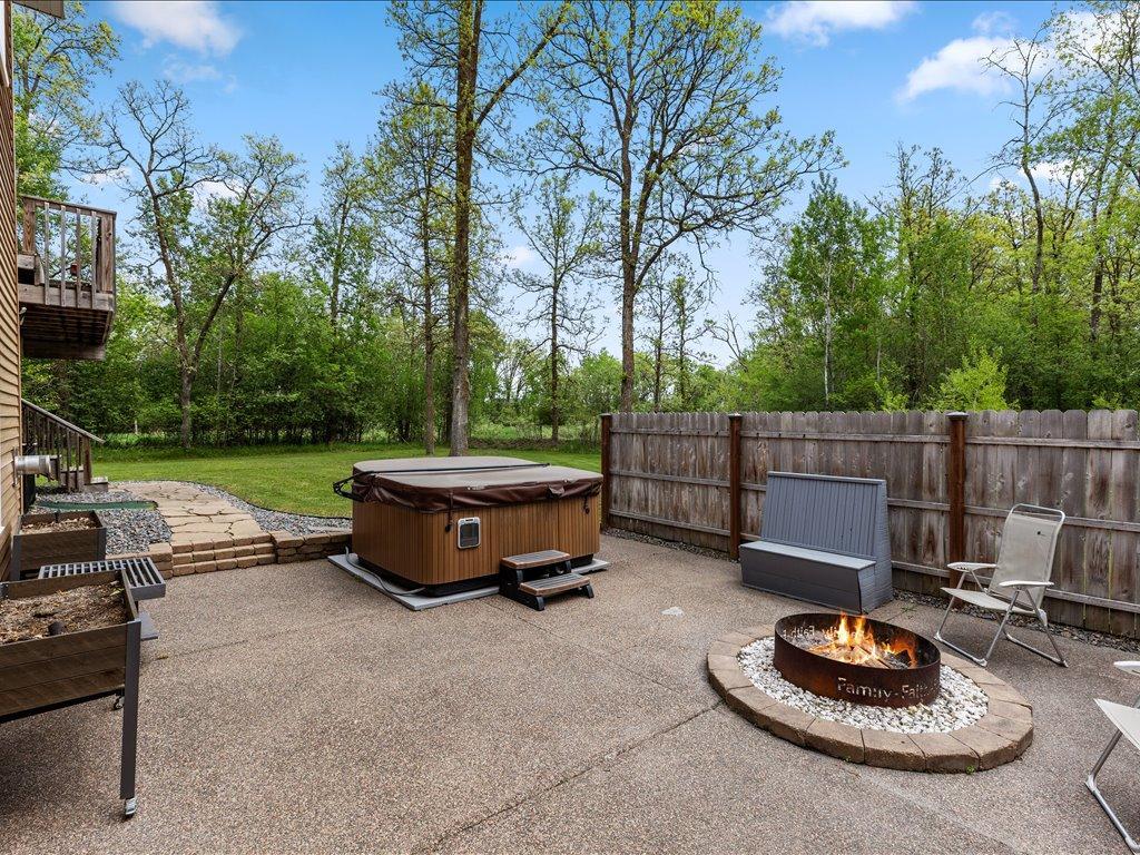 2005 single family home for sale at 7414 Burr Lane in Brainerd, MN — 4 bed, 3 bath (photo 40 of 50)