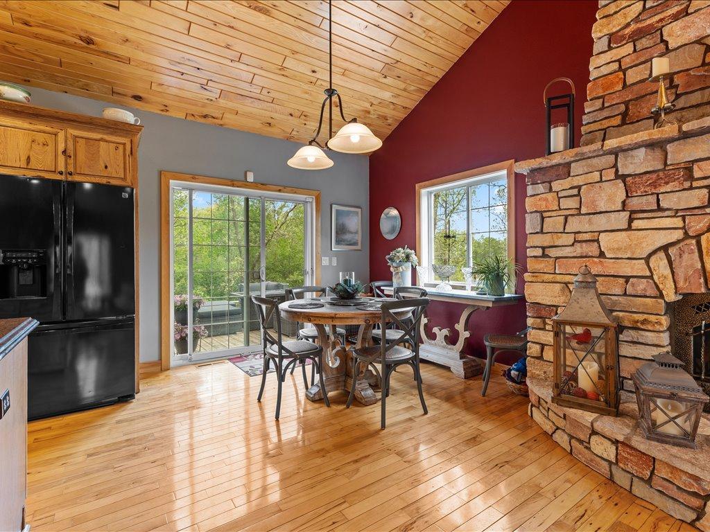 2005 single family home for sale at 7414 Burr Lane in Brainerd, MN — 4 bed, 3 bath (photo 7 of 50)
