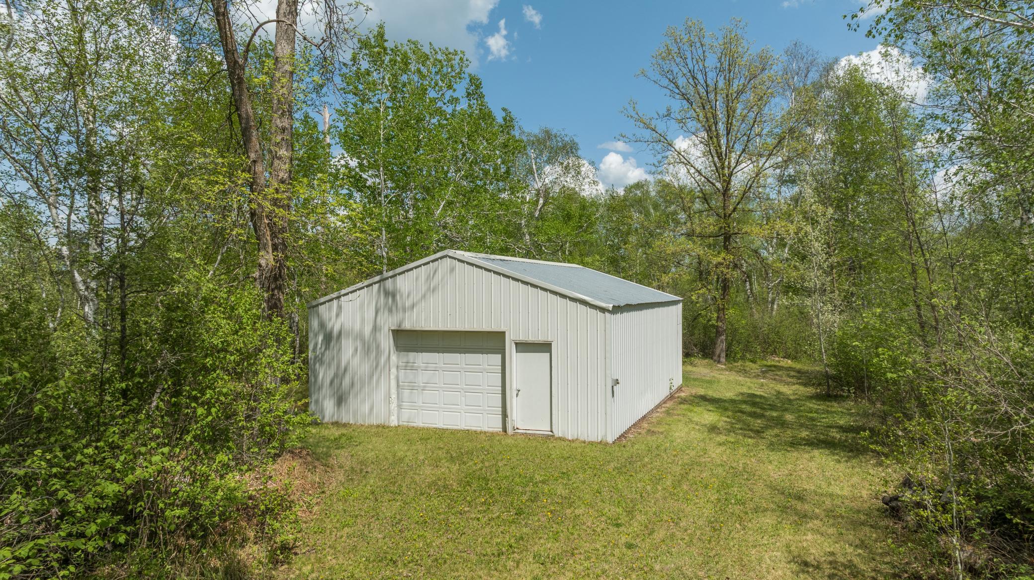 1980 single family home for sale at 16504 280th Street in Park Rapids, MN — 1 bed, 0 bath (photo 12 of 49)