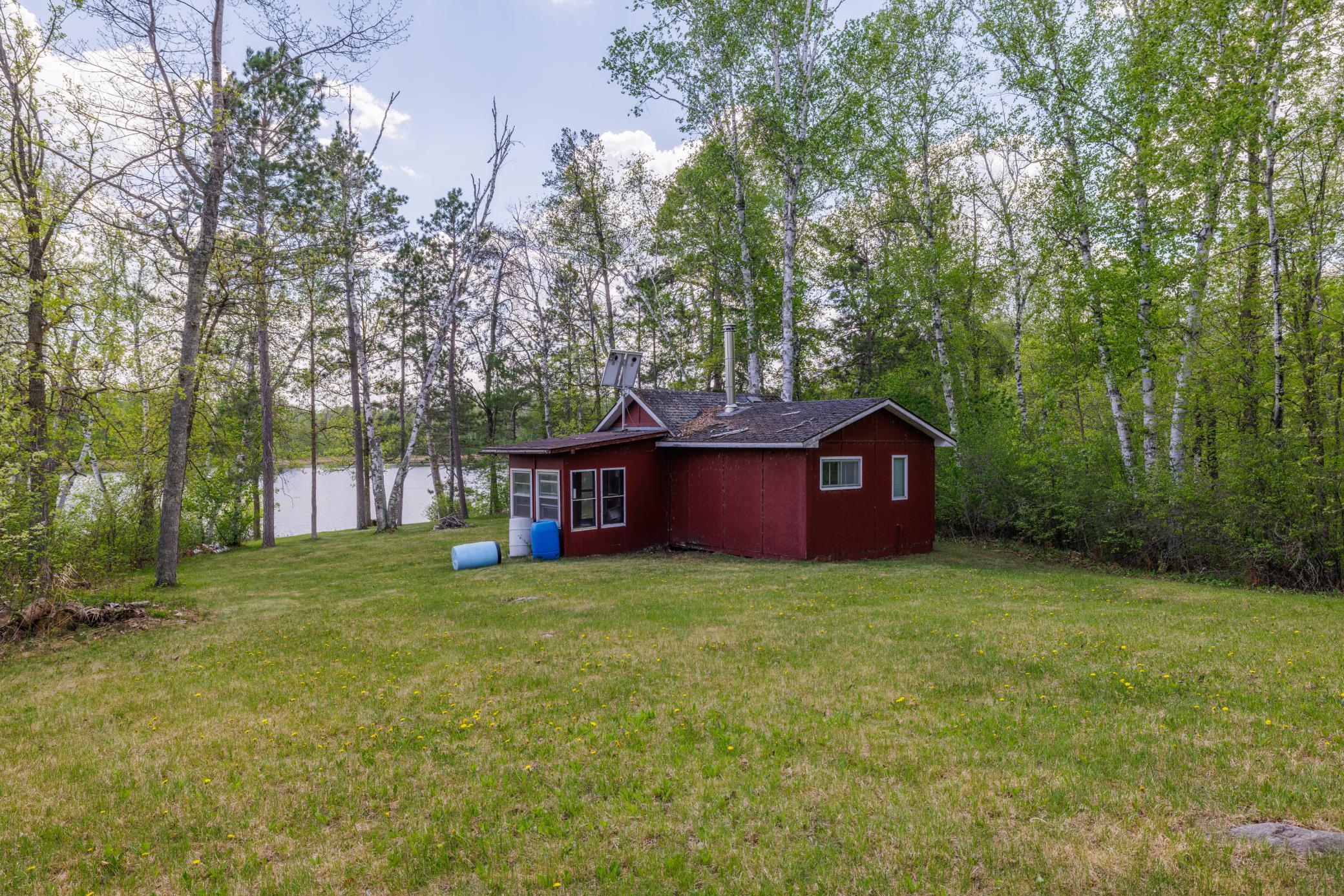 1980 single family home for sale at 16504 280th Street in Park Rapids, MN — 1 bed, 0 bath (photo 4 of 49)