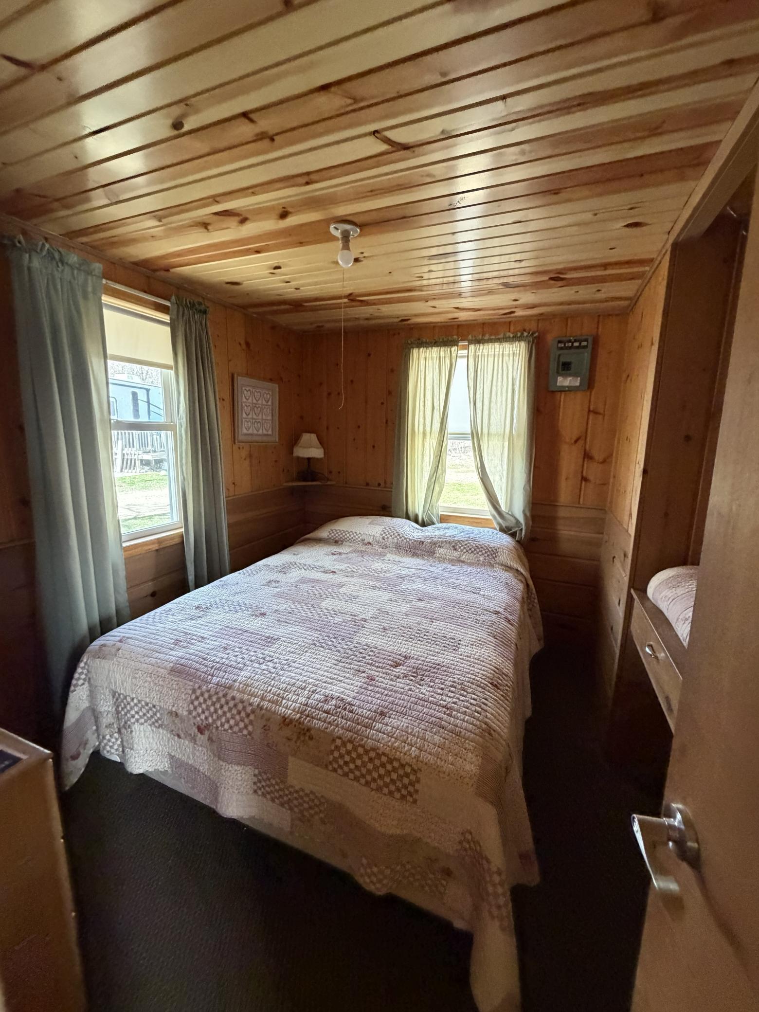 1950 single family home for sale at 36282 #26 Rush Lake Loop in Ottertail, MN — 2 bed, 1 bath (photo 7 of 9)