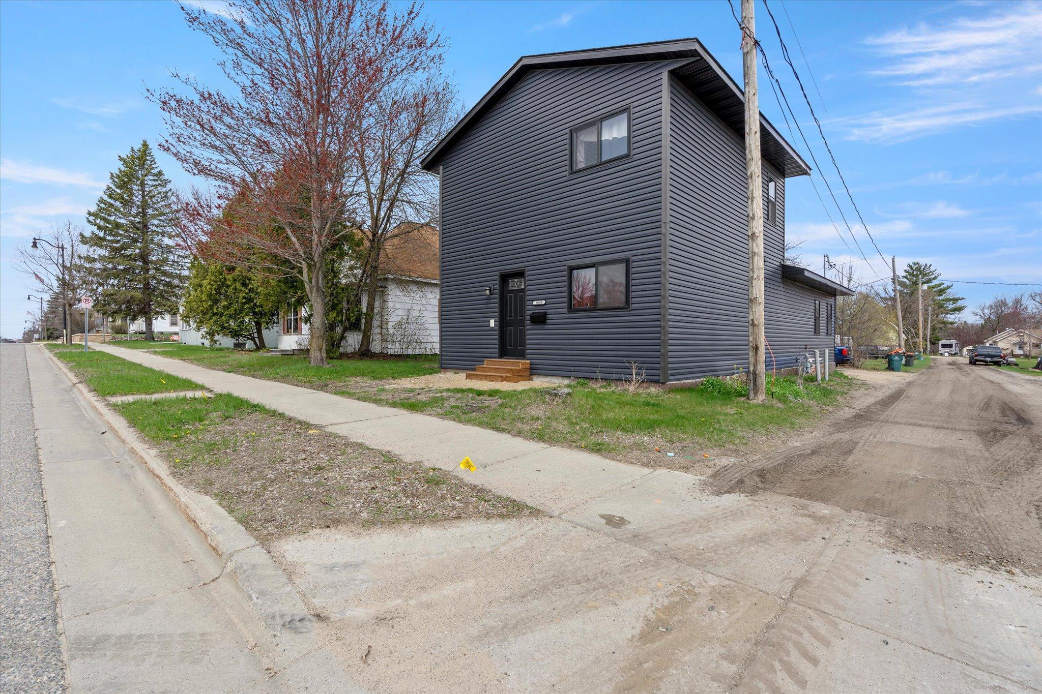 1009 2nd Avenue NE, Staples MN 56479 - Photo 27 of 28