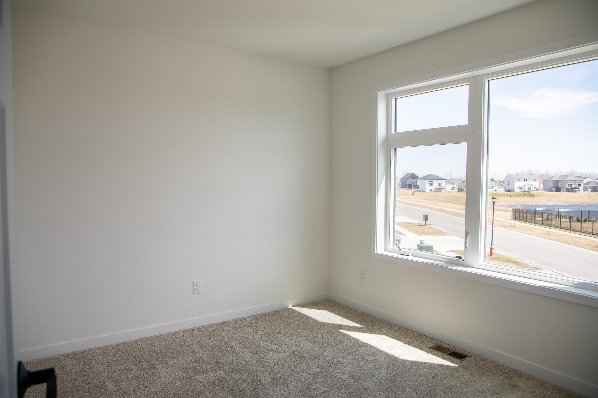 7341 101 Avenue S, Horace ND 58047 - Photo 24 of 39