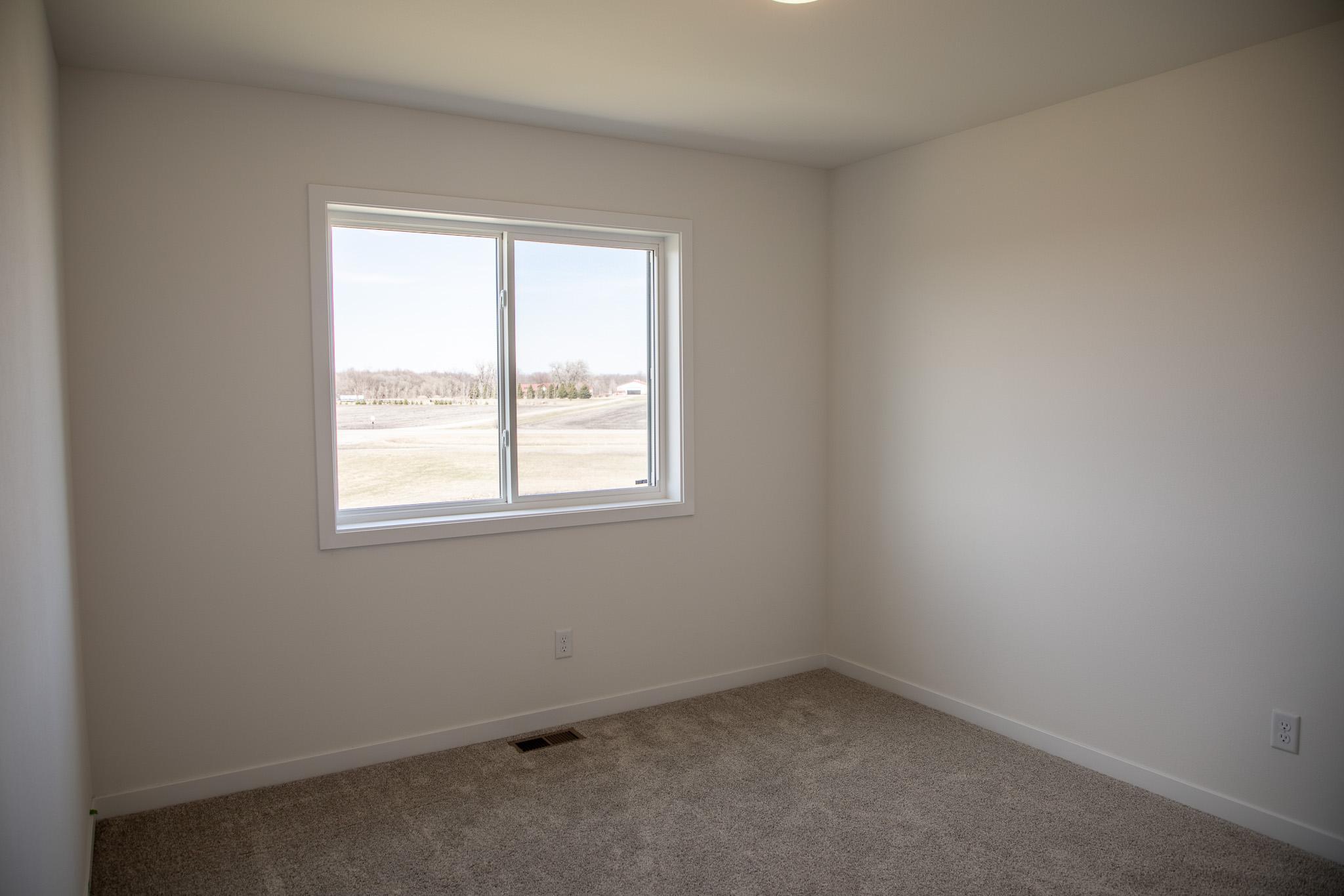 7341 101 Avenue S, Horace ND 58047 - Photo 27 of 39