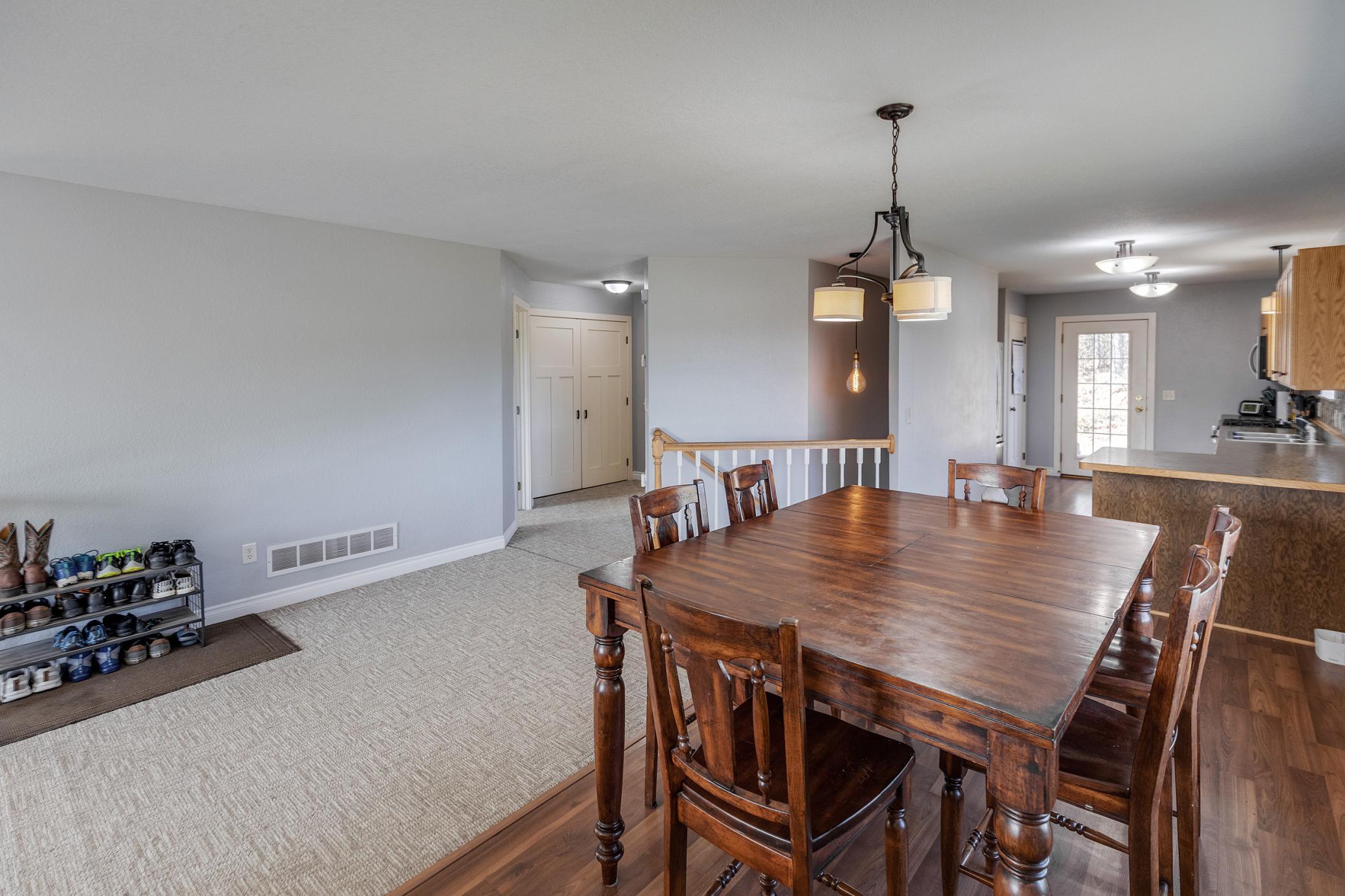 2007 single family home for sale at 31435 Isabelle Drive in Pequot Lakes, MN — 4 bed, 3 bath (photo 11 of 37)