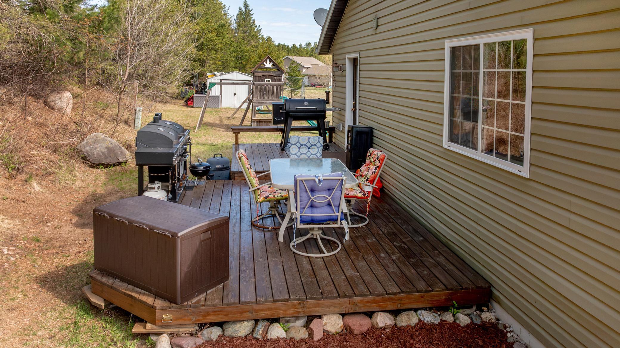 2007 single family home for sale at 31435 Isabelle Drive in Pequot Lakes, MN — 4 bed, 3 bath (photo 30 of 37)