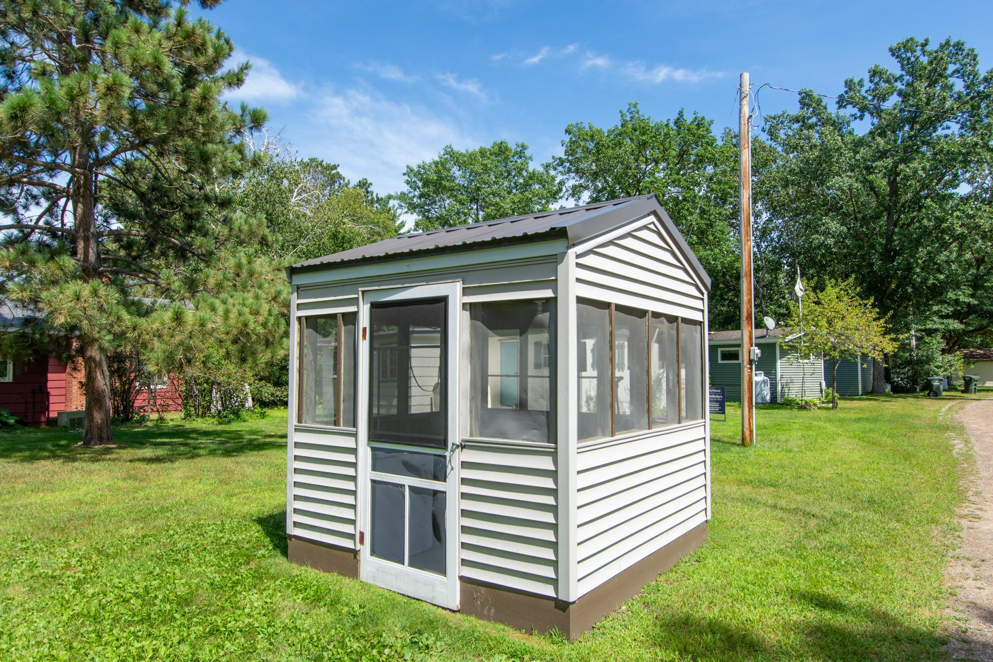 2001 single family home for sale at 15634 County Road 1, Unit 24 in Fifty Lakes, MN — 2 bed, 1 bath (photo 23 of 43)