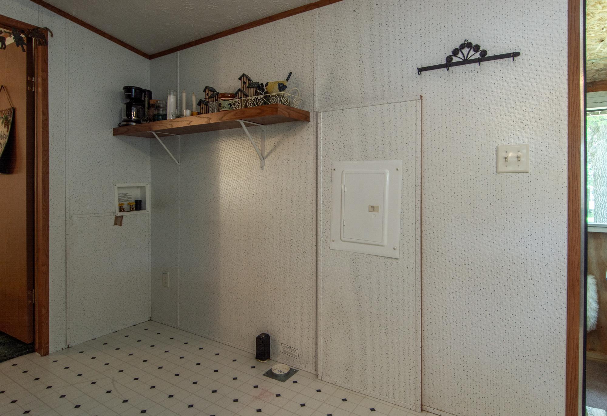 2001 single family home for sale at 15634 County Road 1, Unit 24 in Fifty Lakes, MN — 2 bed, 1 bath (photo 5 of 43)