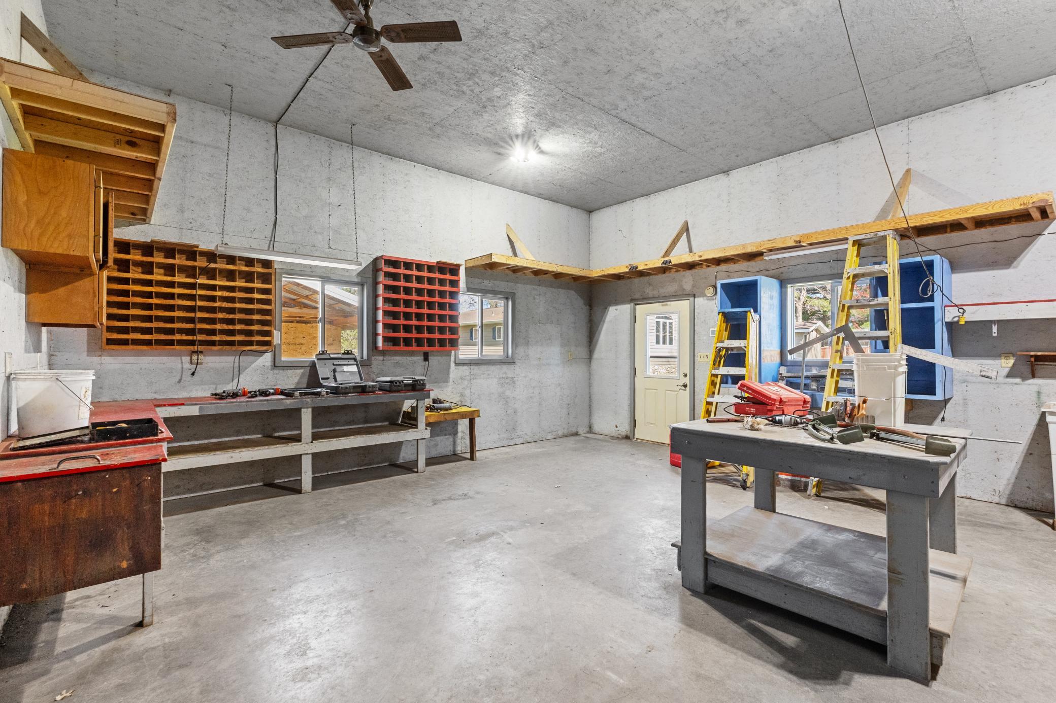1986 single family home for sale at 18938 Maryville Road in Brainerd, MN — 5 bed, 3 bath (photo 21 of 62)