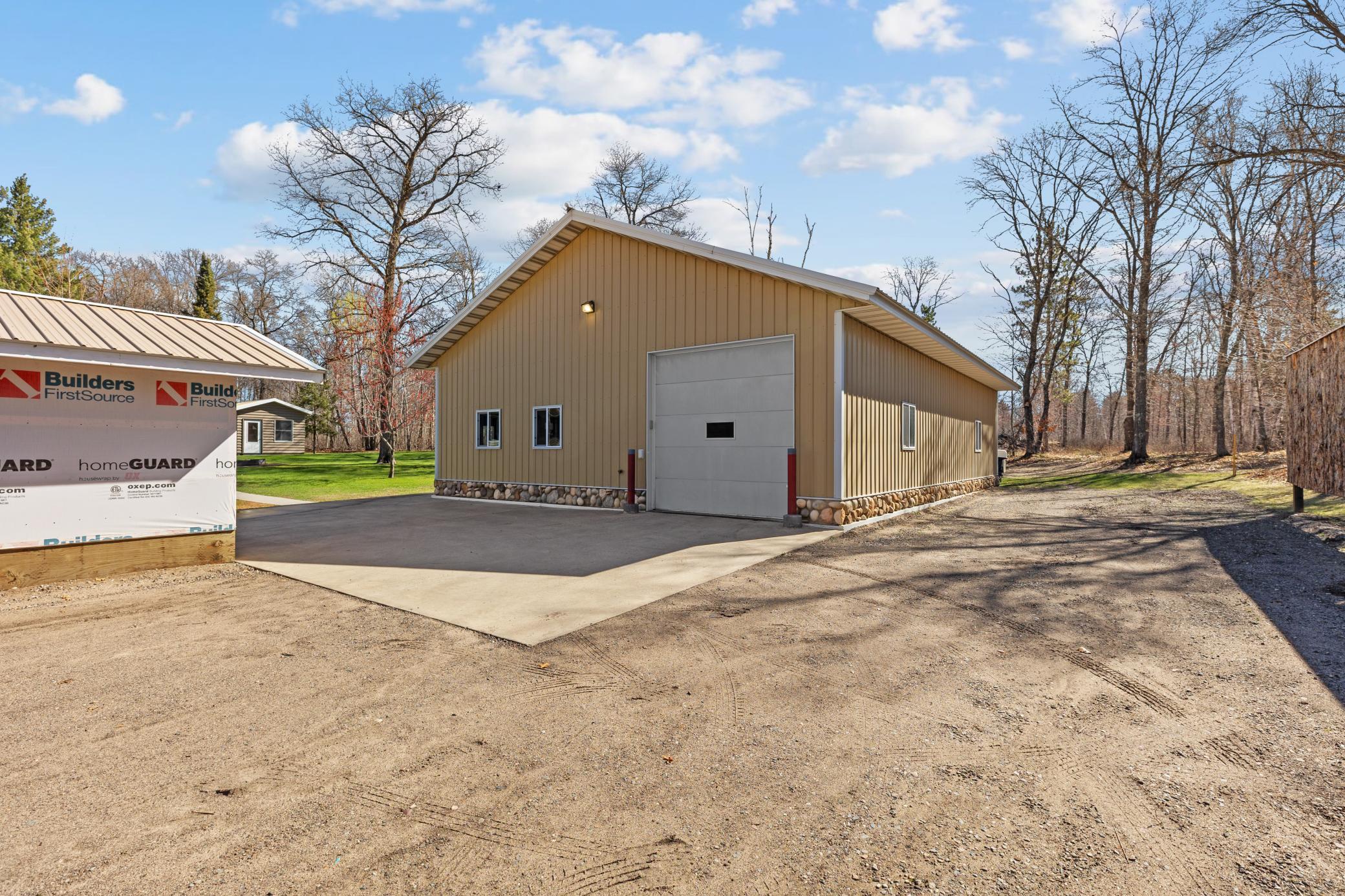 1986 single family home for sale at 18938 Maryville Road in Brainerd, MN — 5 bed, 3 bath (photo 4 of 62)