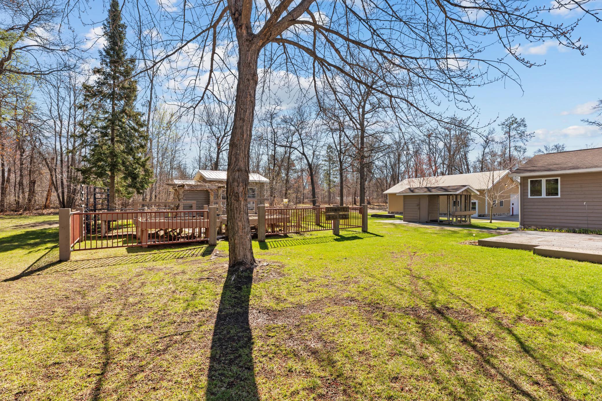 1986 single family home for sale at 18938 Maryville Road in Brainerd, MN — 5 bed, 3 bath (photo 40 of 62)