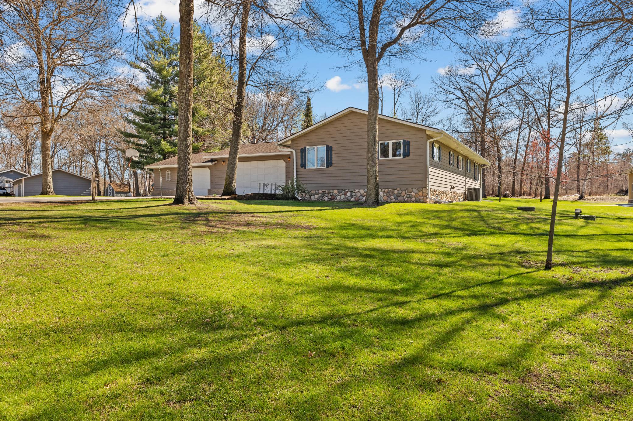 1986 single family home for sale at 18938 Maryville Road in Brainerd, MN — 5 bed, 3 bath (photo 45 of 62)