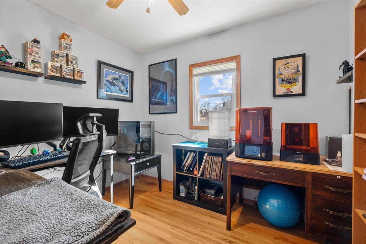 1949 single family home for sale at 515 5th Street in Wyndmere, ND — 3 bed, 2 bath (photo 40 of 64)