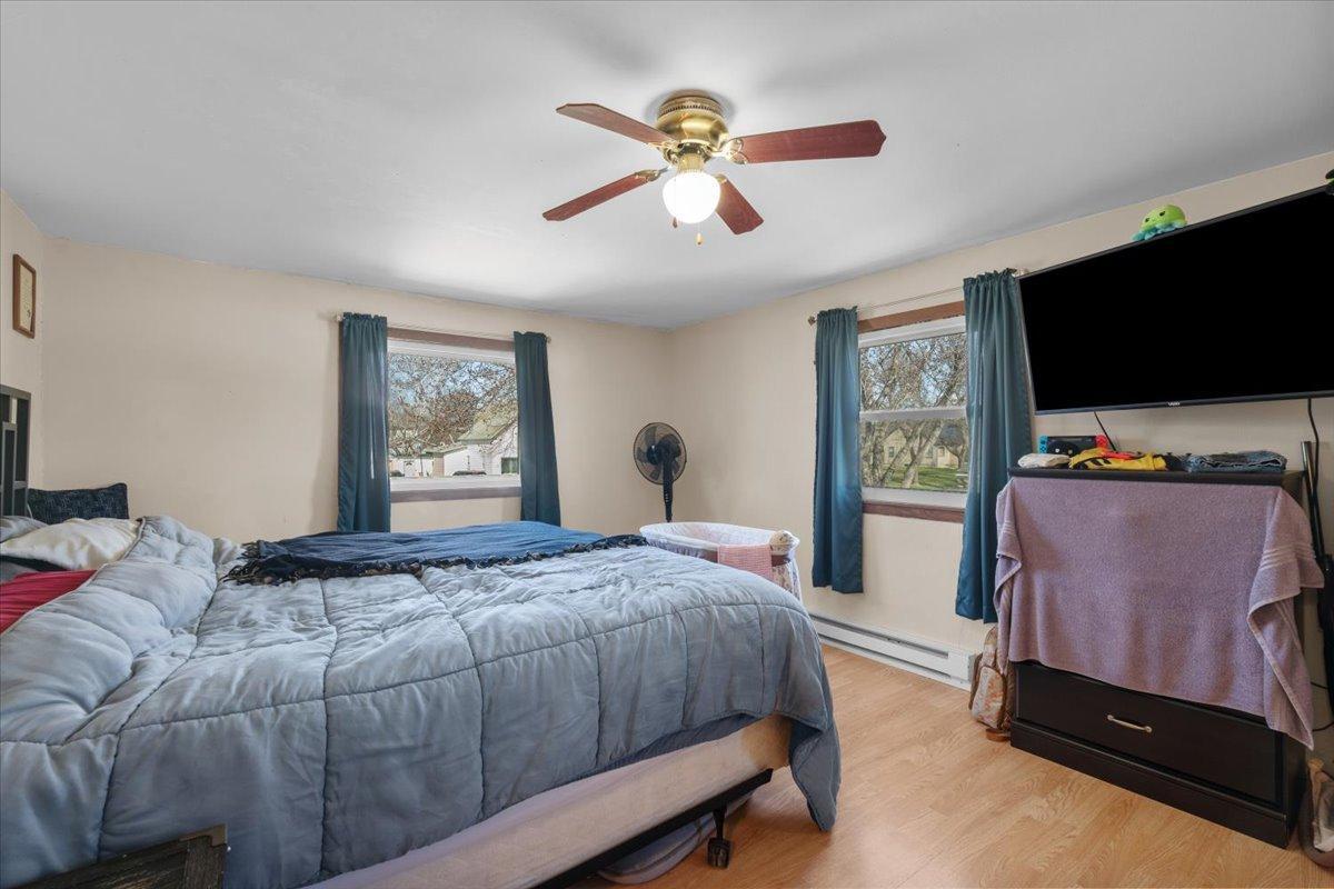 1949 single family home for sale at 515 5th Street in Wyndmere, ND — 3 bed, 2 bath (photo 46 of 64)
