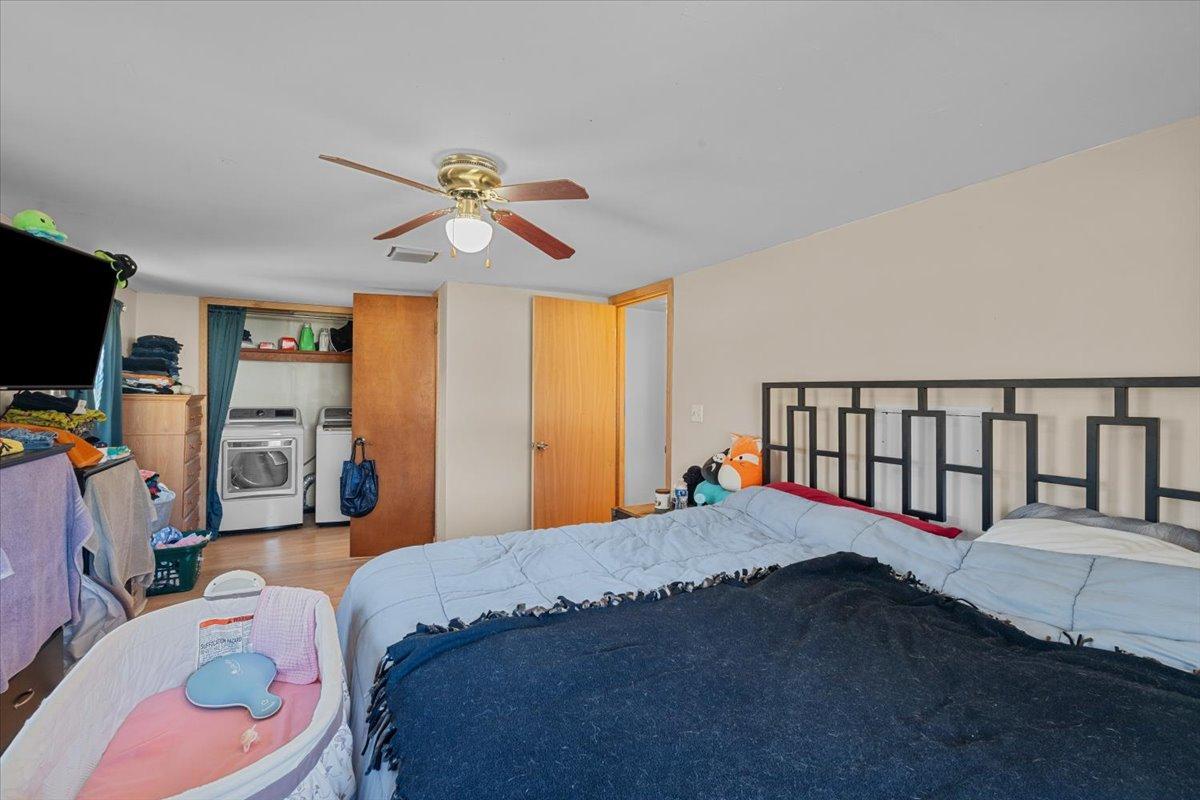 1949 single family home for sale at 515 5th Street in Wyndmere, ND — 3 bed, 2 bath (photo 48 of 64)