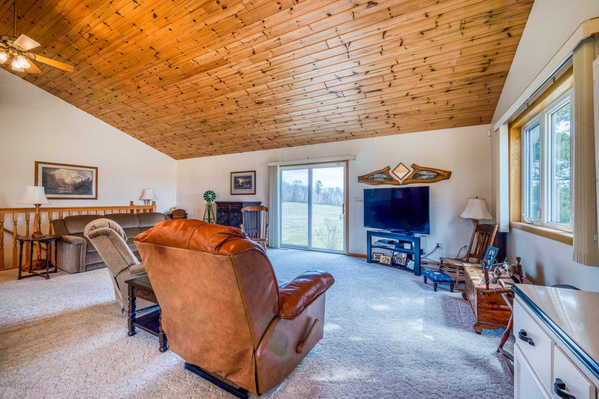 2000 single family home for sale at 11005 320th Street in Park Rapids, MN — 3 bed, 2 bath (photo 21 of 60)