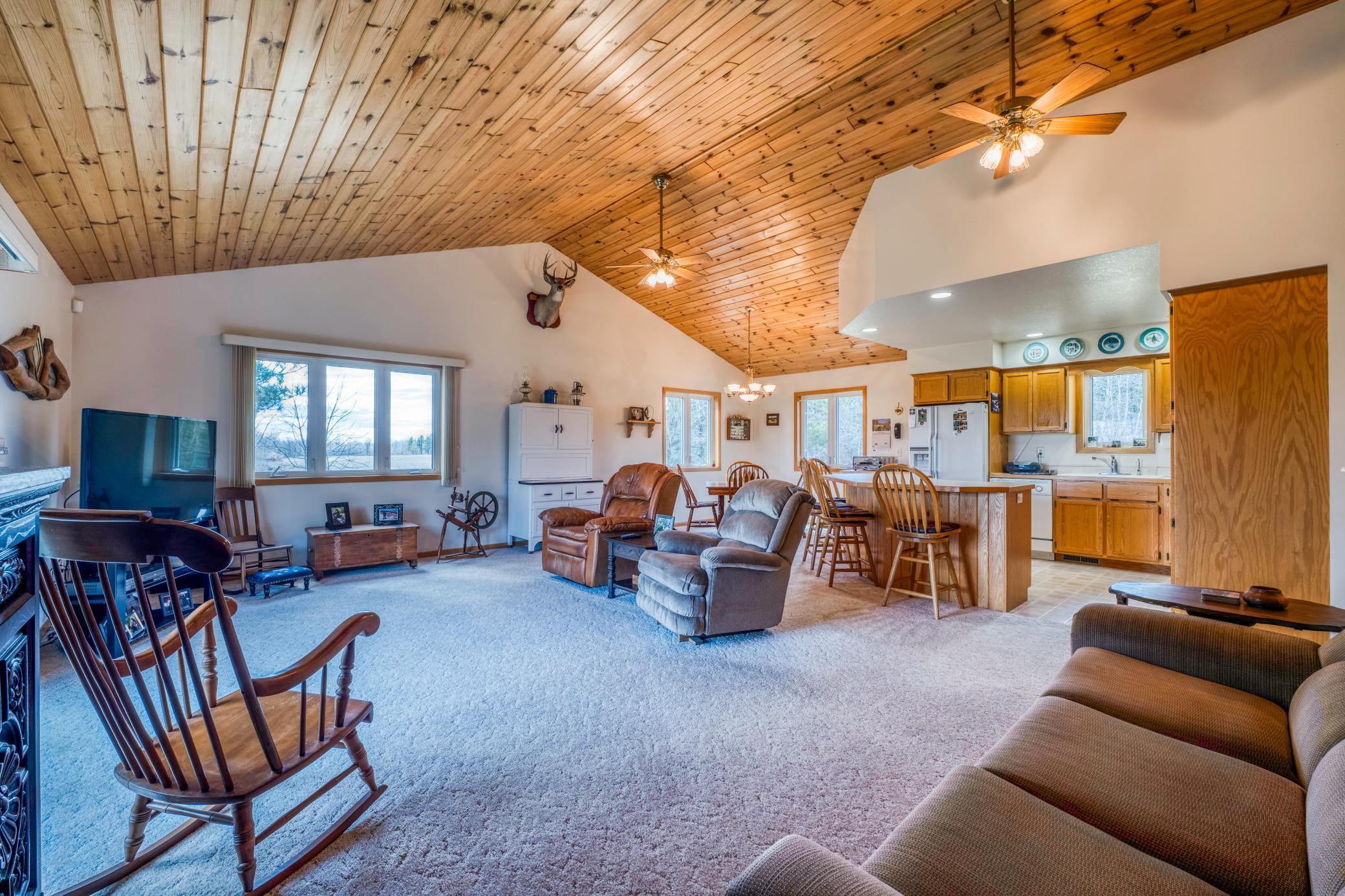 2000 single family home for sale at 11005 320th Street in Park Rapids, MN — 3 bed, 2 bath (photo 22 of 60)