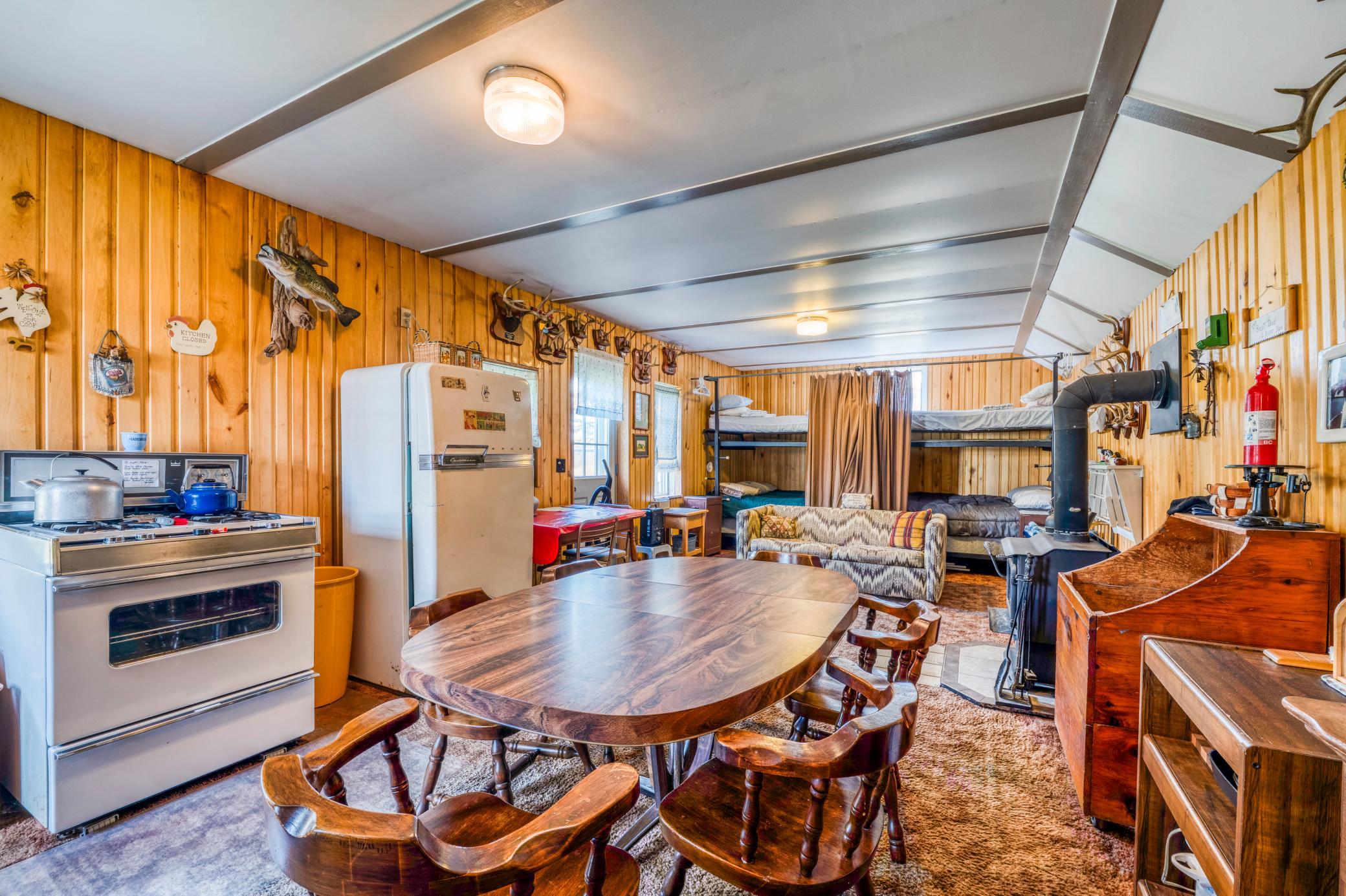 2000 single family home for sale at 11005 320th Street in Park Rapids, MN — 3 bed, 2 bath (photo 39 of 60)