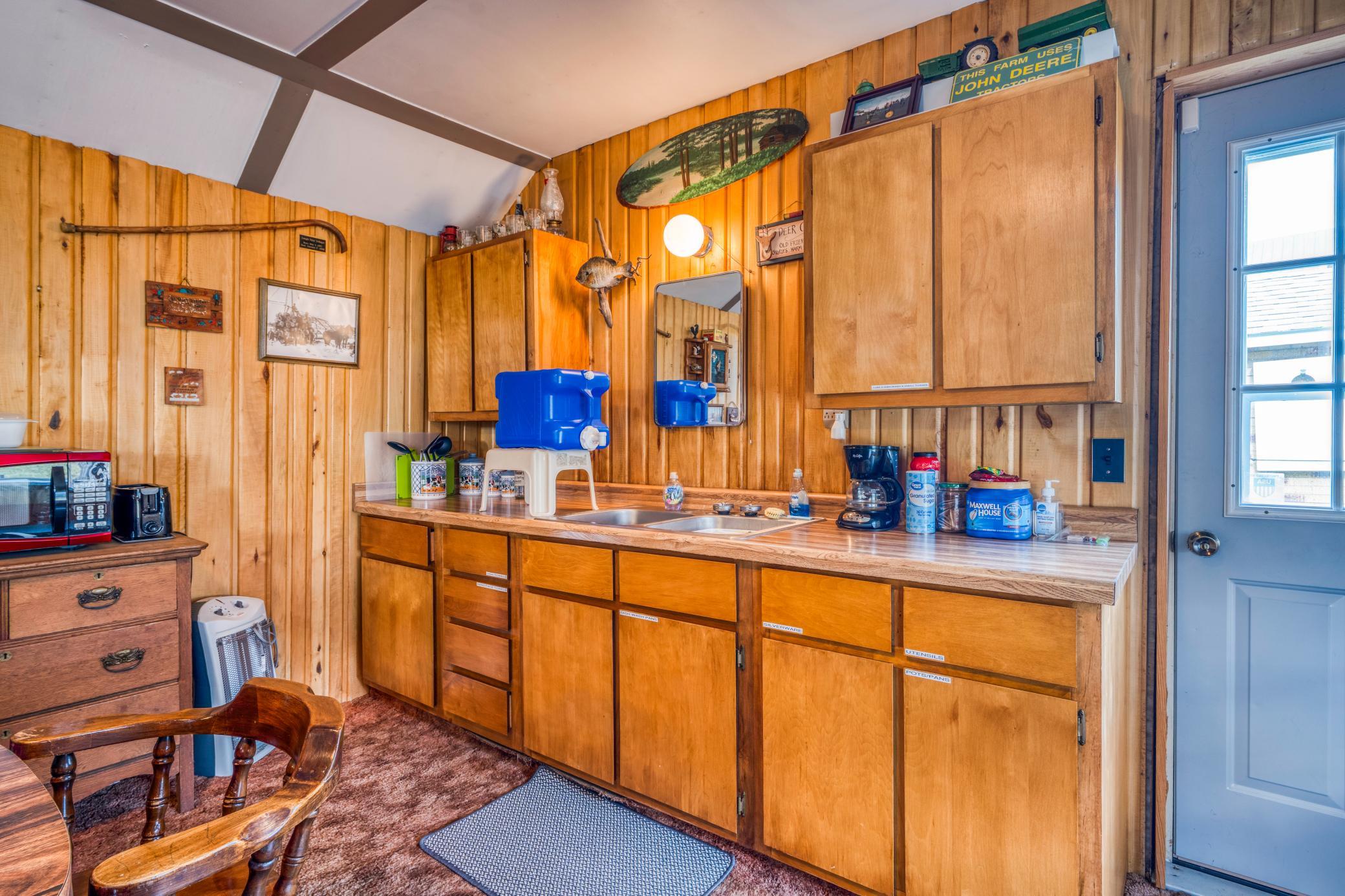 2000 single family home for sale at 11005 320th Street in Park Rapids, MN — 3 bed, 2 bath (photo 42 of 60)