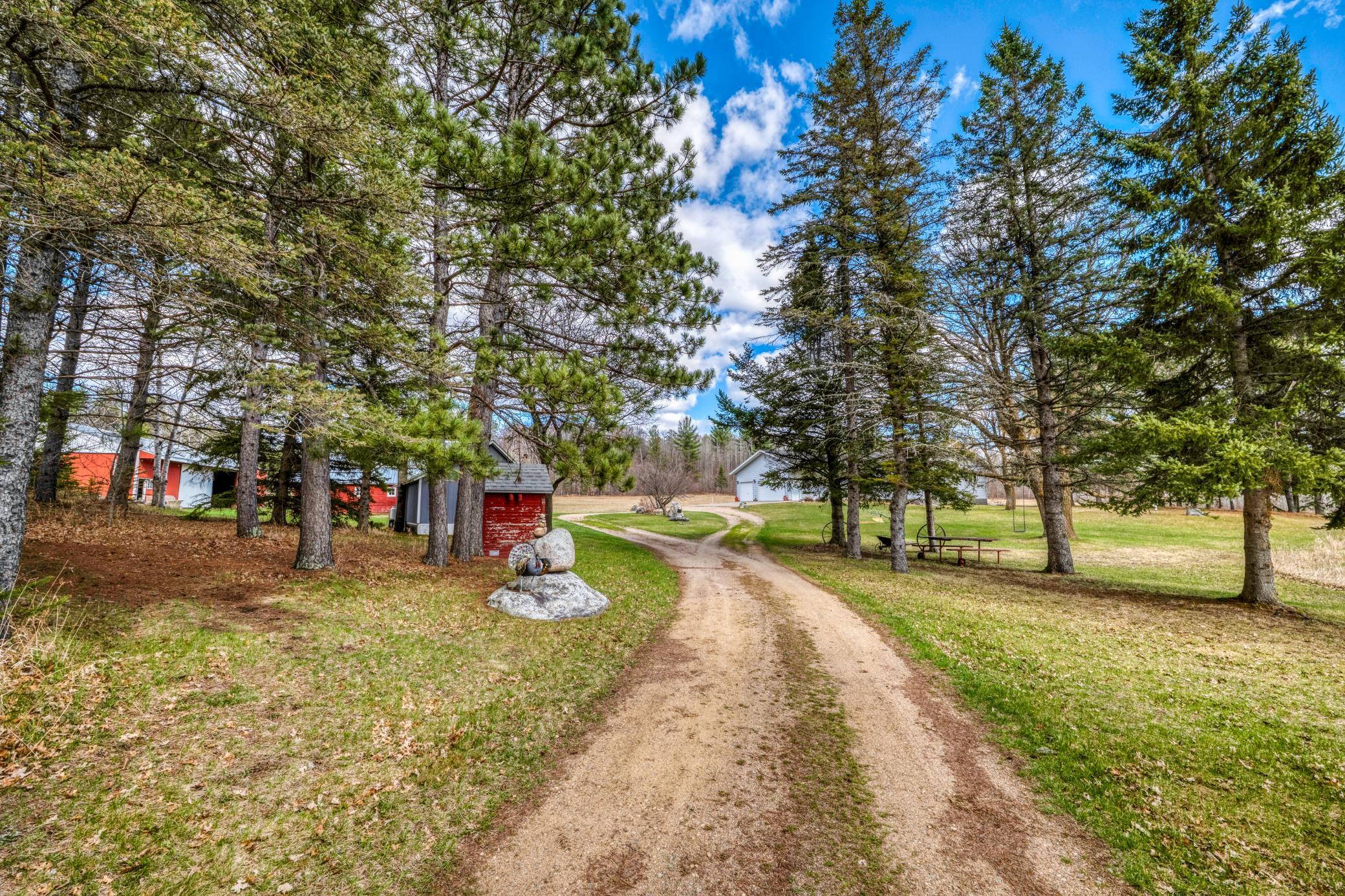 2000 single family home for sale at 11005 320th Street in Park Rapids, MN — 3 bed, 2 bath (photo 43 of 60)