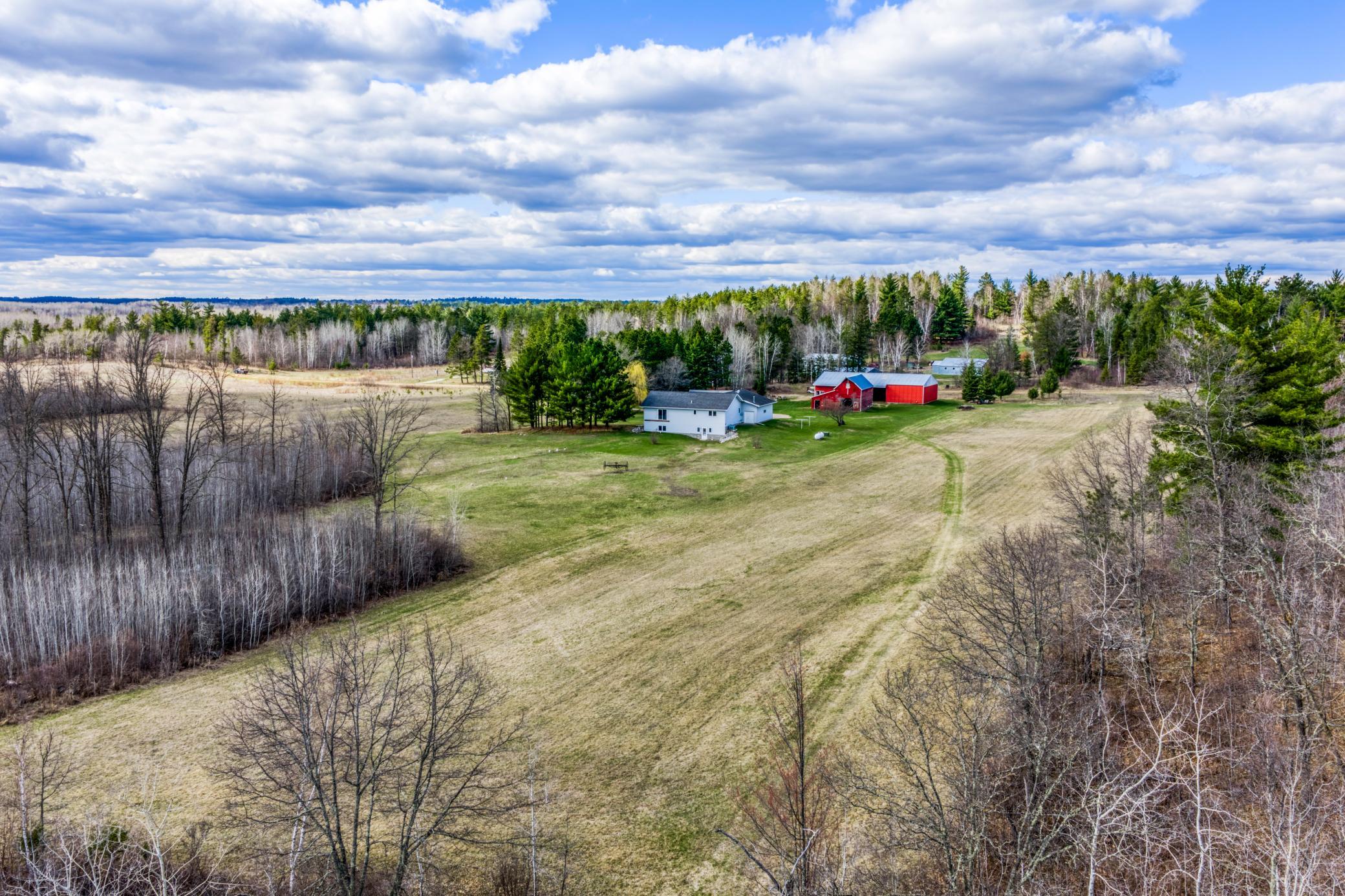 2000 single family home for sale at 11005 320th Street in Park Rapids, MN — 3 bed, 2 bath (photo 6 of 60)