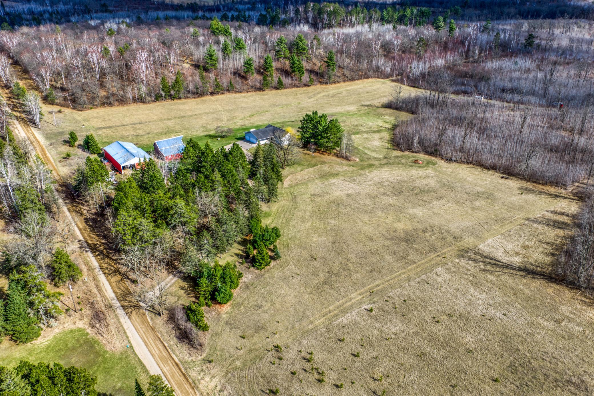 2000 single family home for sale at 11005 320th Street in Park Rapids, MN — 3 bed, 2 bath (photo 8 of 60)