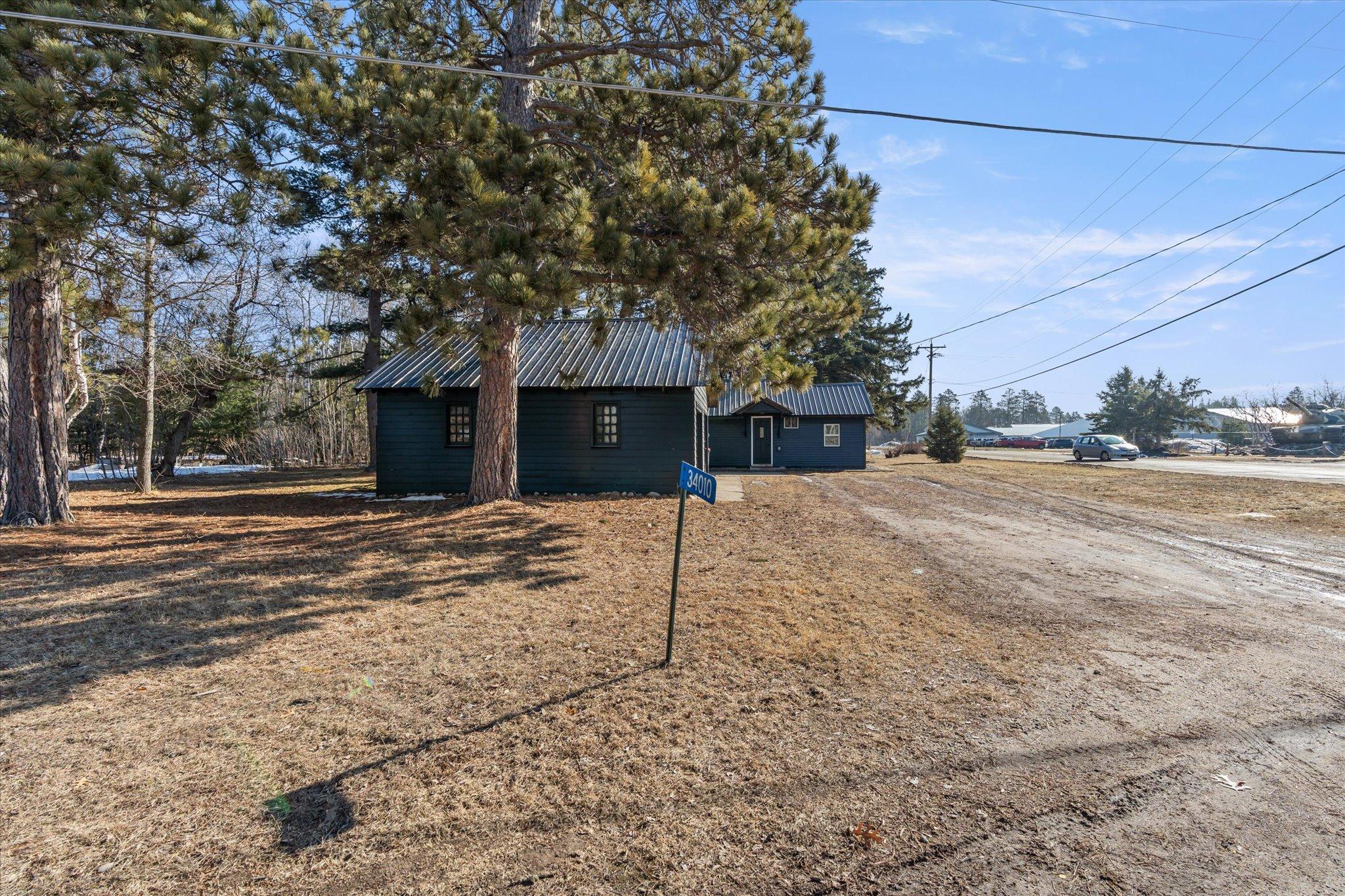 1960 single family home for sale at 34010 2nd Avenue in Pequot Lakes, MN — 3 bed, 1 bath (photo 25 of 33)