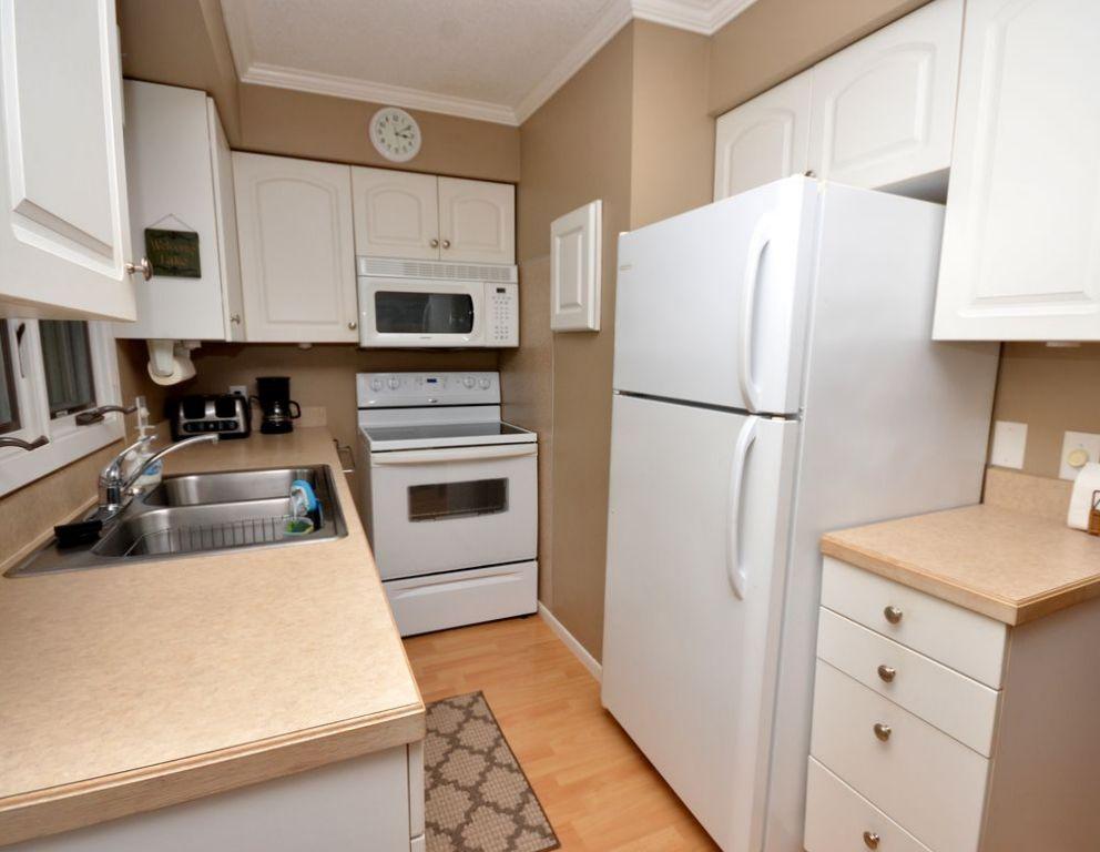 1978 townhouse for sale at 14590 Gazebo Drive, Unit 18 in Park Rapids, MN — 2 bed, 2 bath (photo 16 of 27)