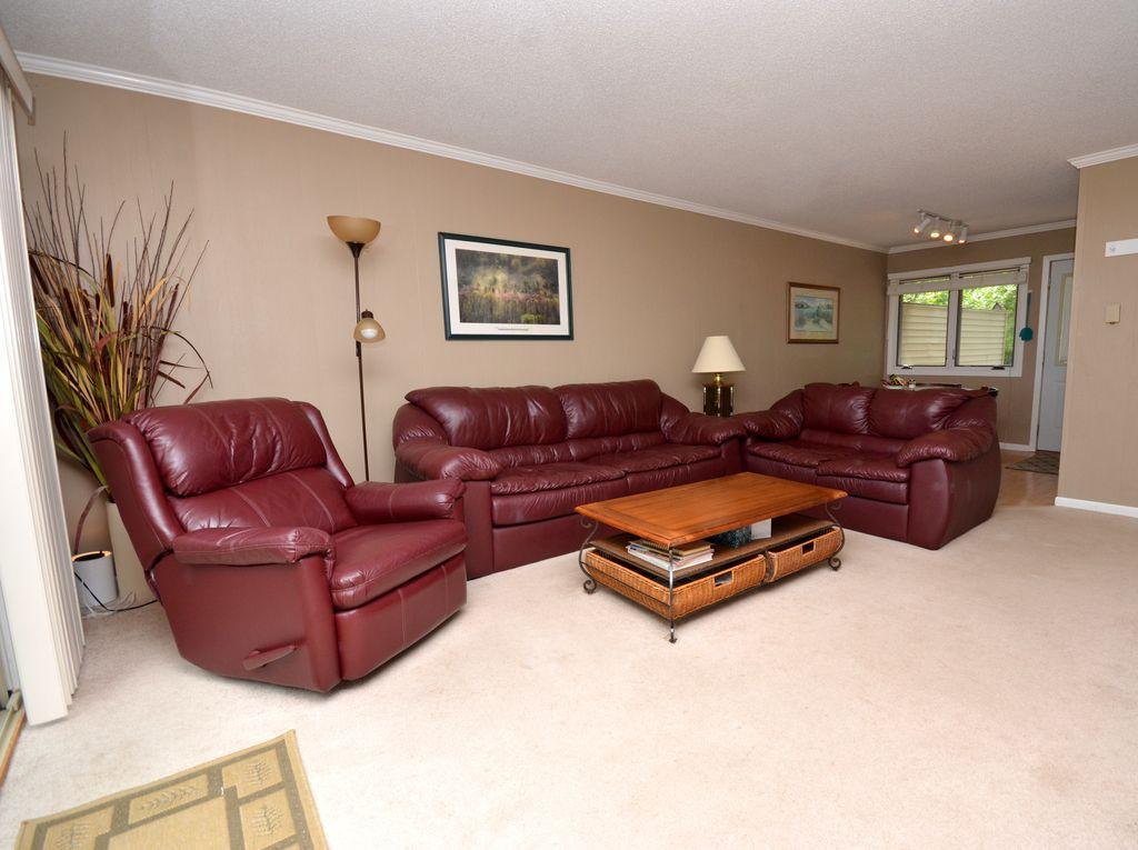 1978 townhouse for sale at 14590 Gazebo Drive, Unit 18 in Park Rapids, MN — 2 bed, 2 bath (photo 20 of 27)