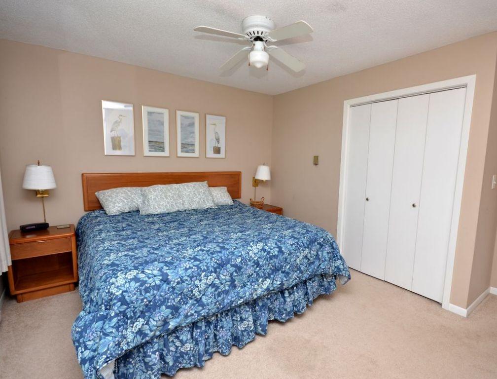 1978 townhouse for sale at 14590 Gazebo Drive, Unit 18 in Park Rapids, MN — 2 bed, 2 bath (photo 23 of 27)