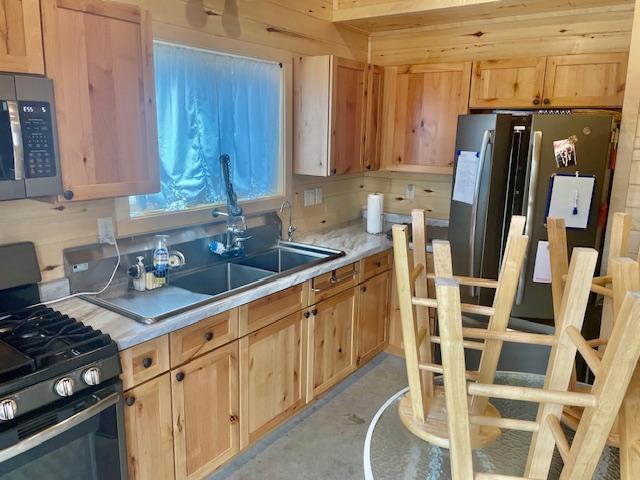 2018 single family home for sale at 35810 Govern Road in Richville, MN — 1 bed, 1 bath (photo 23 of 41)
