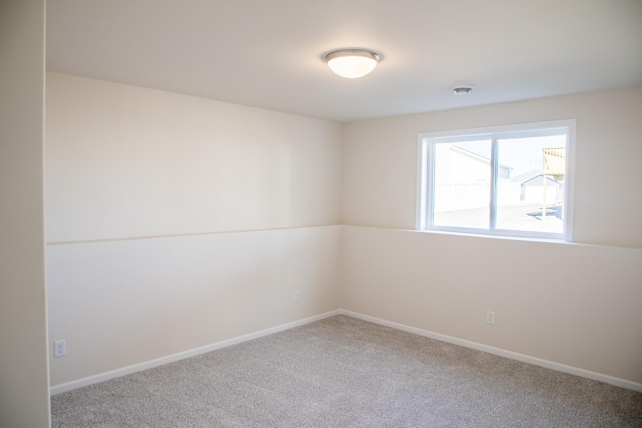 6794 Meadow View Drive S, Fargo ND 58104 - Photo 34 of 35