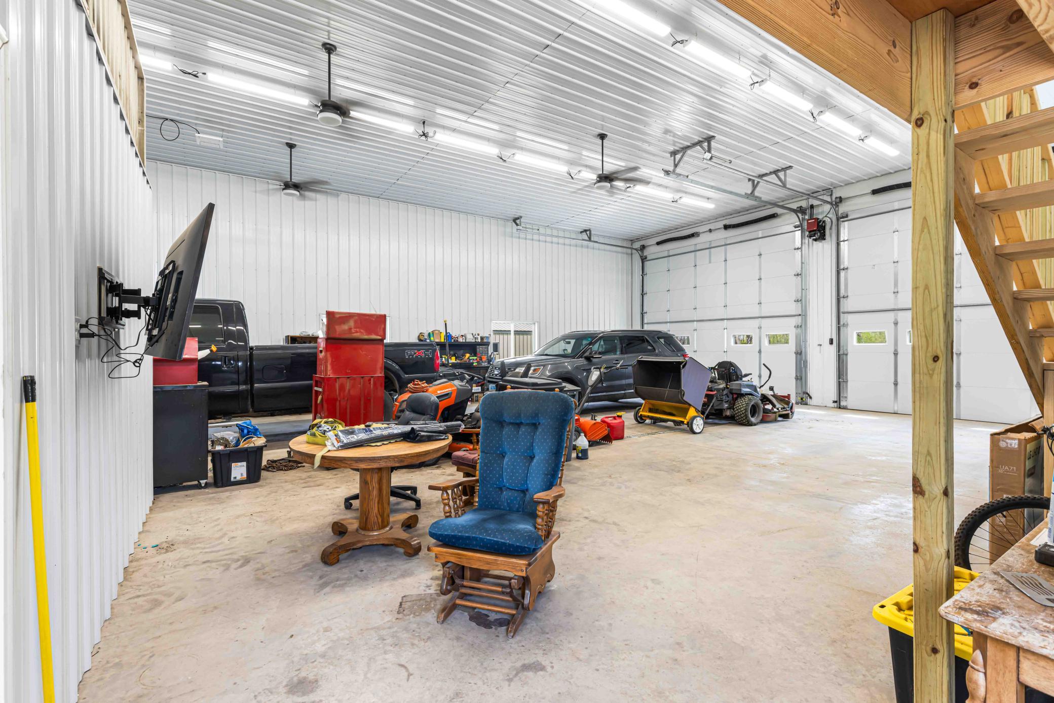 2014 single family home for sale at 137 Roosevelt Street in Cayuga, ND — 3 bed, 3 bath (photo 52 of 58)