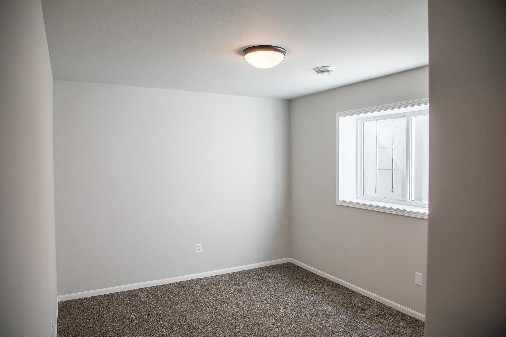 1434 66 Avenue S, Fargo ND 58104 - Photo 34 of 37